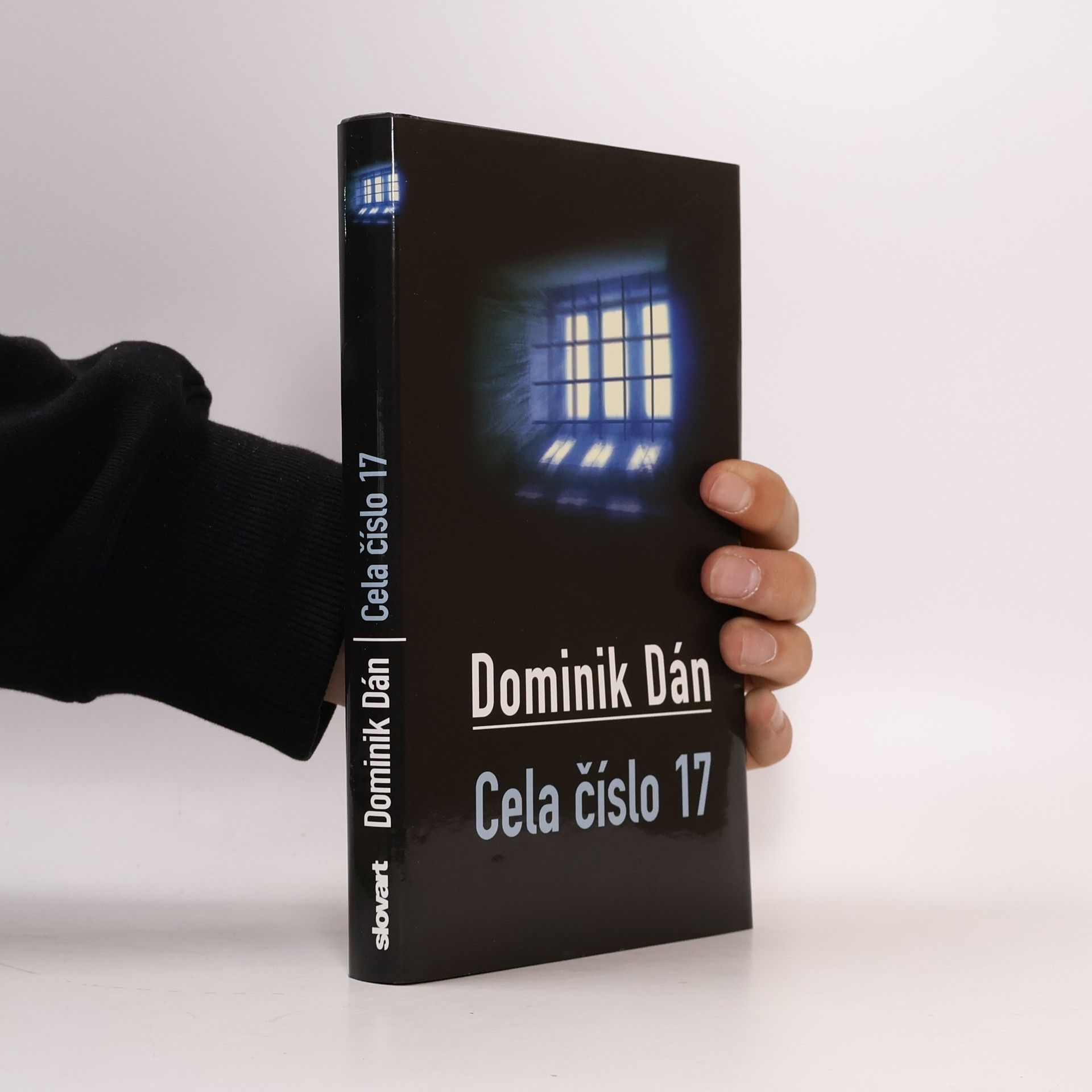 Dominik Dán Cela číslo 17
