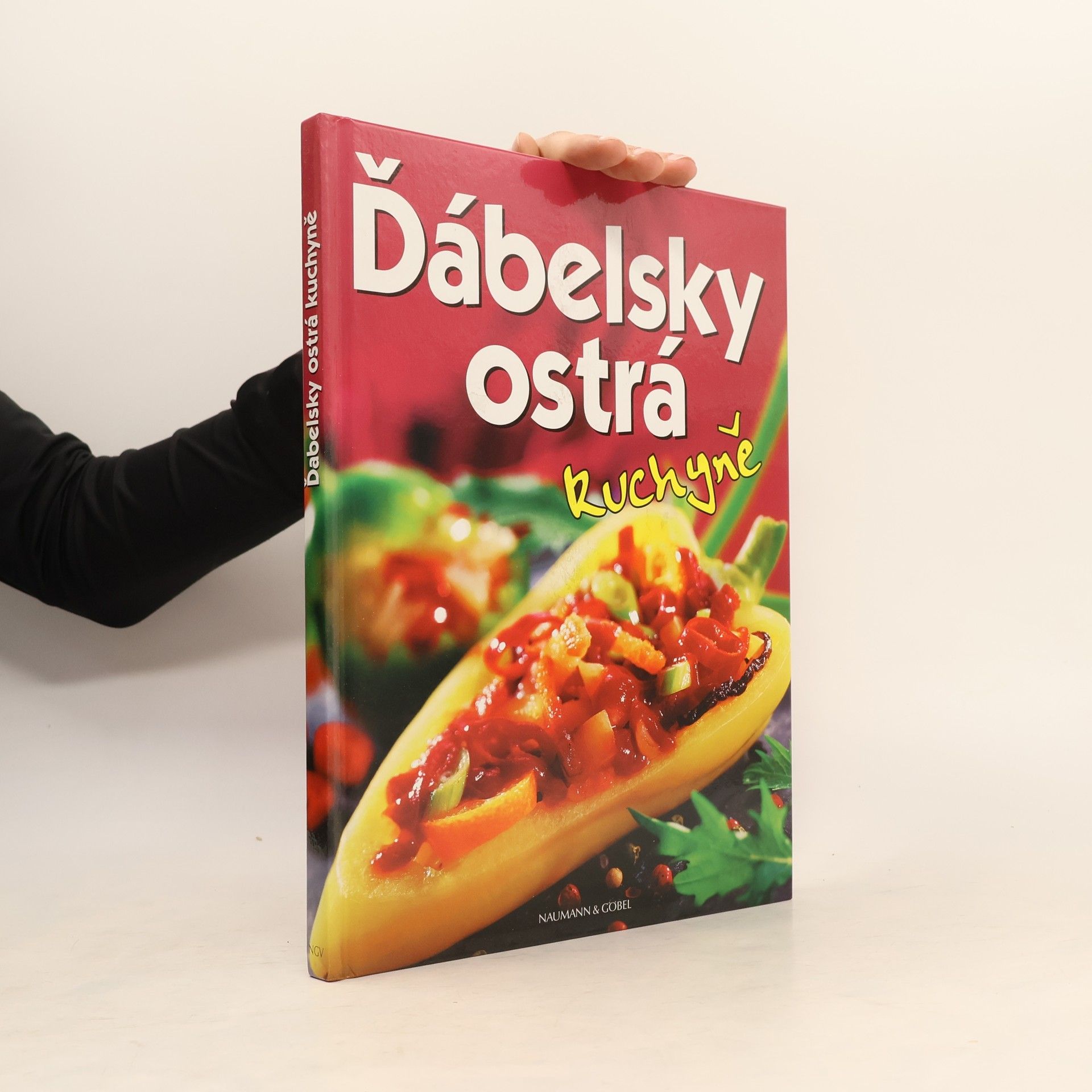 Kolektiv autorů Ďábelsky ostrá kuchyně