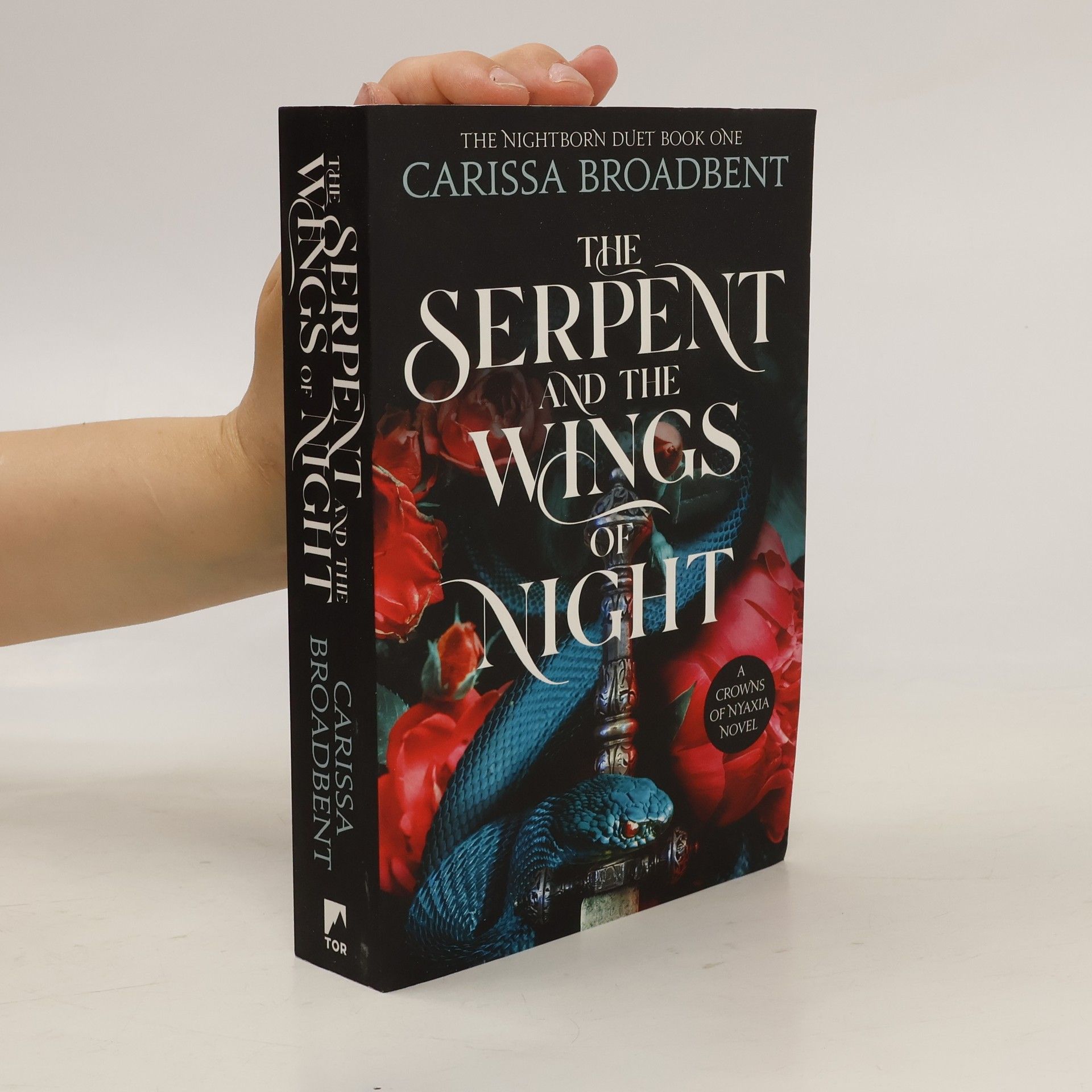 Carissa Broadbent The Serpent and the Wings of Night