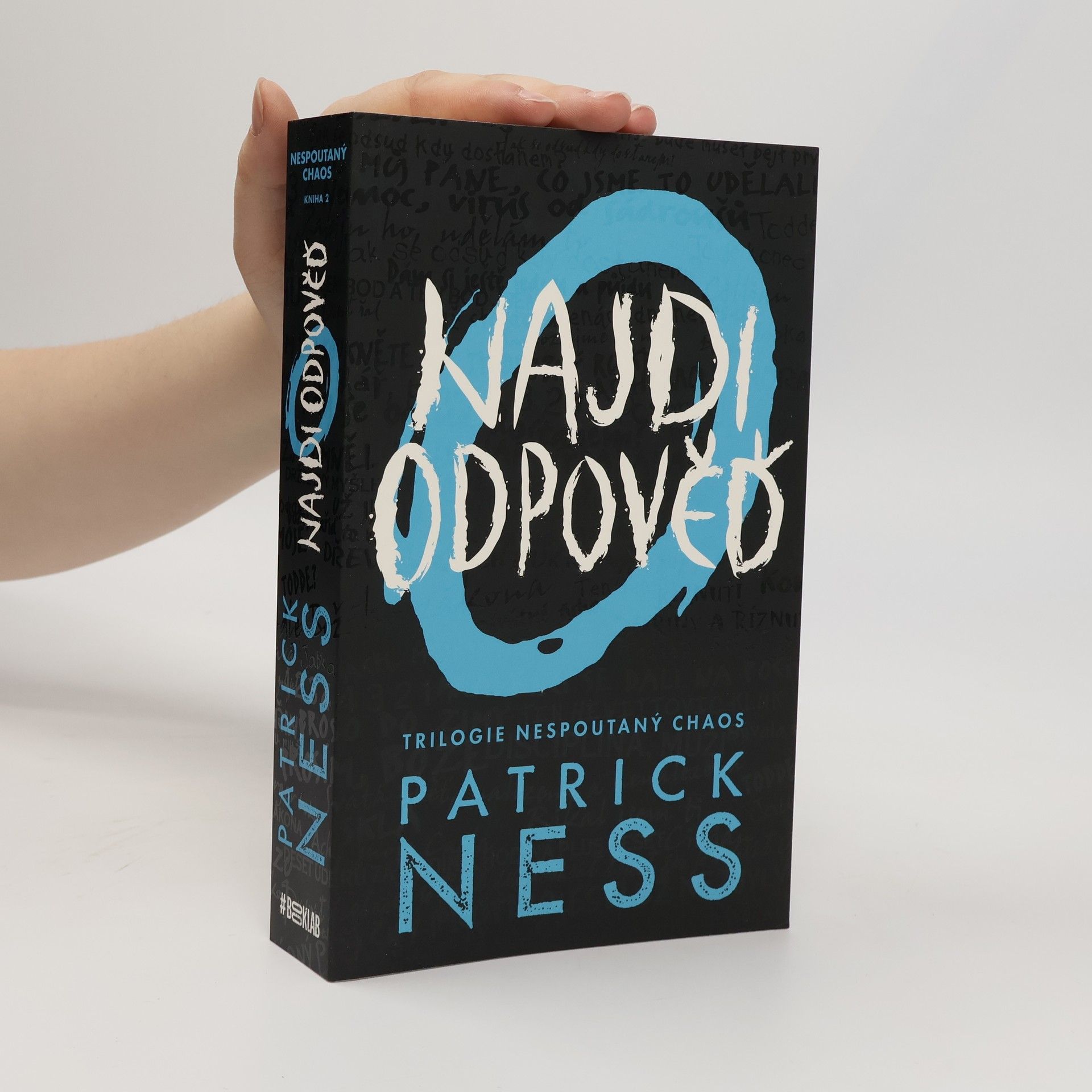 Patrick Ness Najdi odpověď