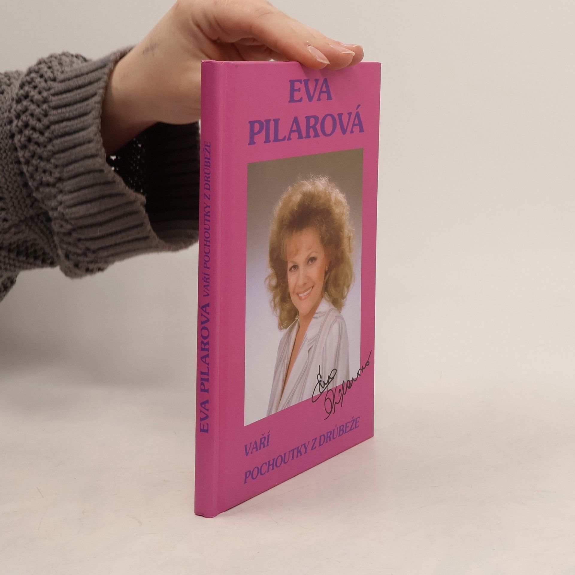 Eva Pilarová Eva Pilarová vaří pochoutky z drůbeže