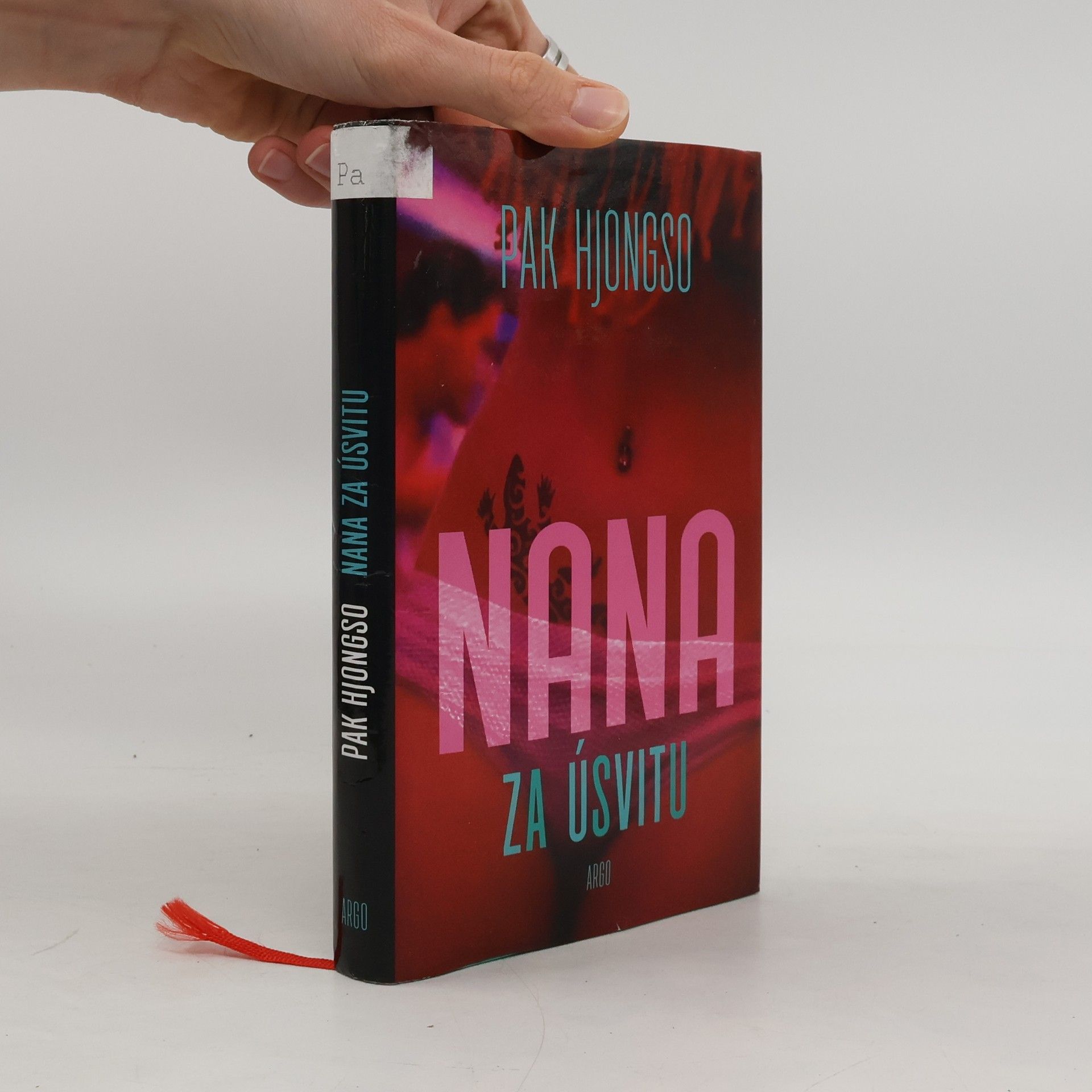 Hjongso Pak Nana za úsvitu