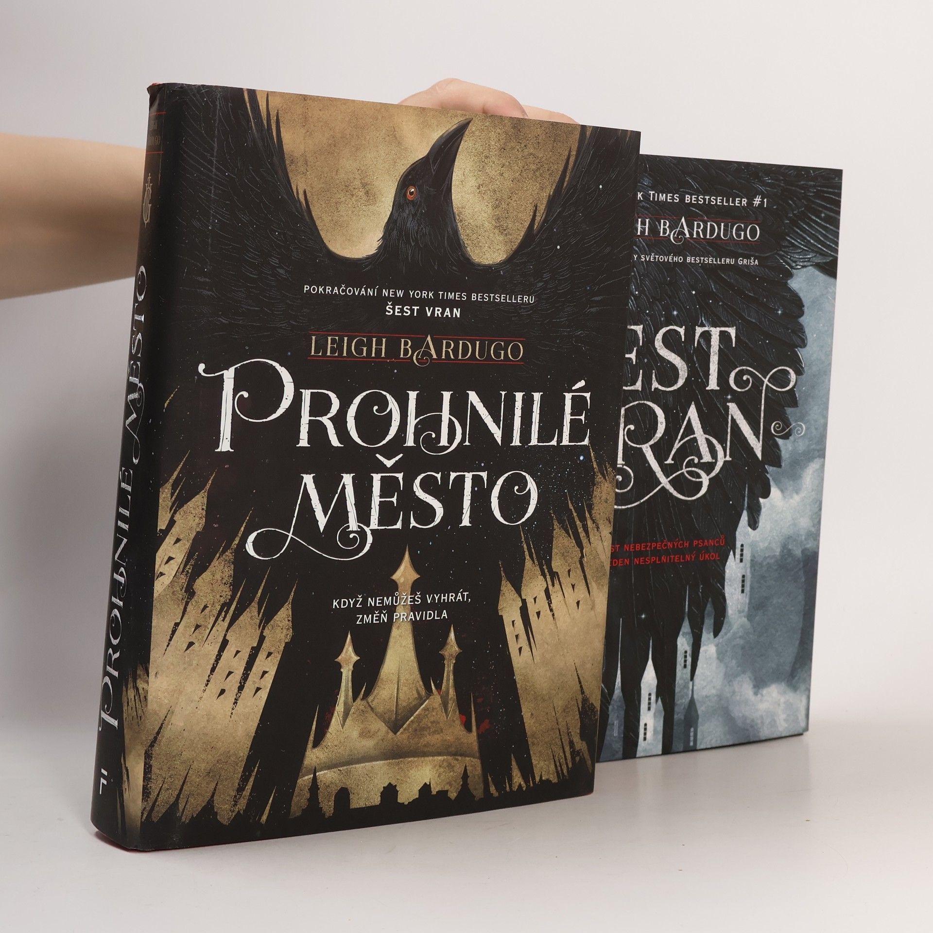 Leigh Bardugo Šest vran. Prohnilé město