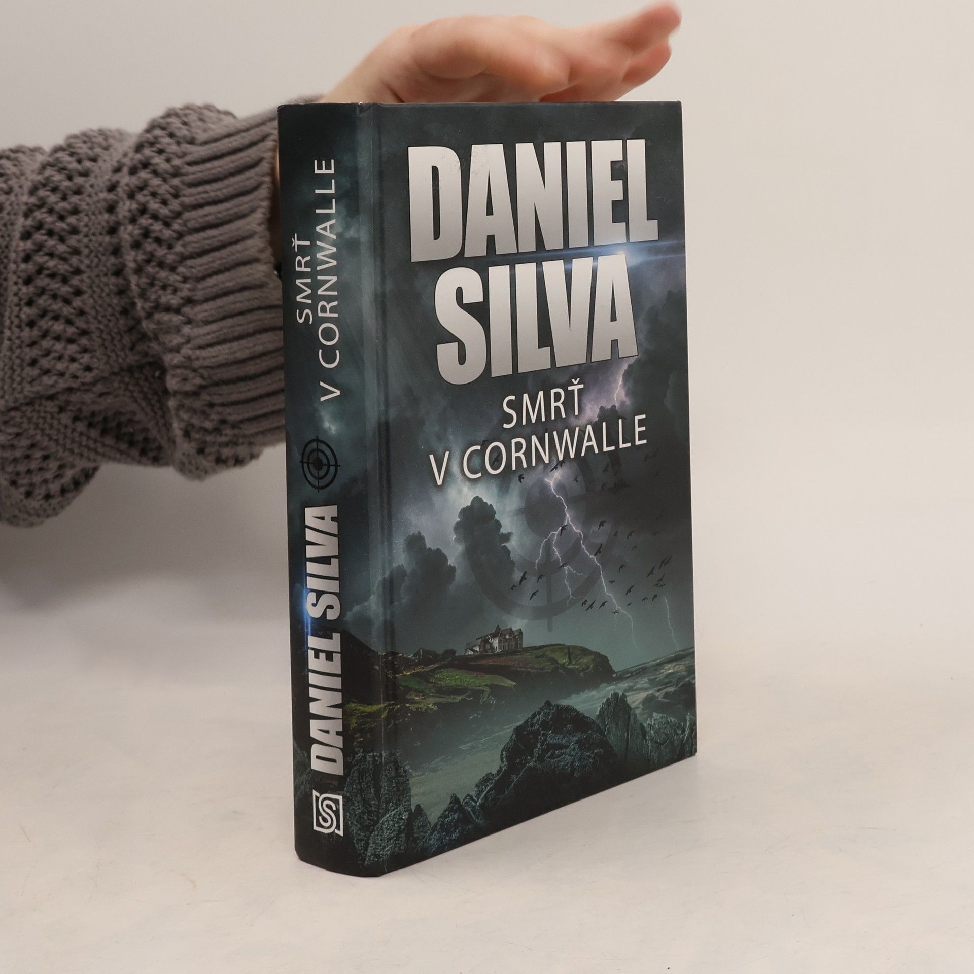 Daniel Silva Smrť v Cornwalle