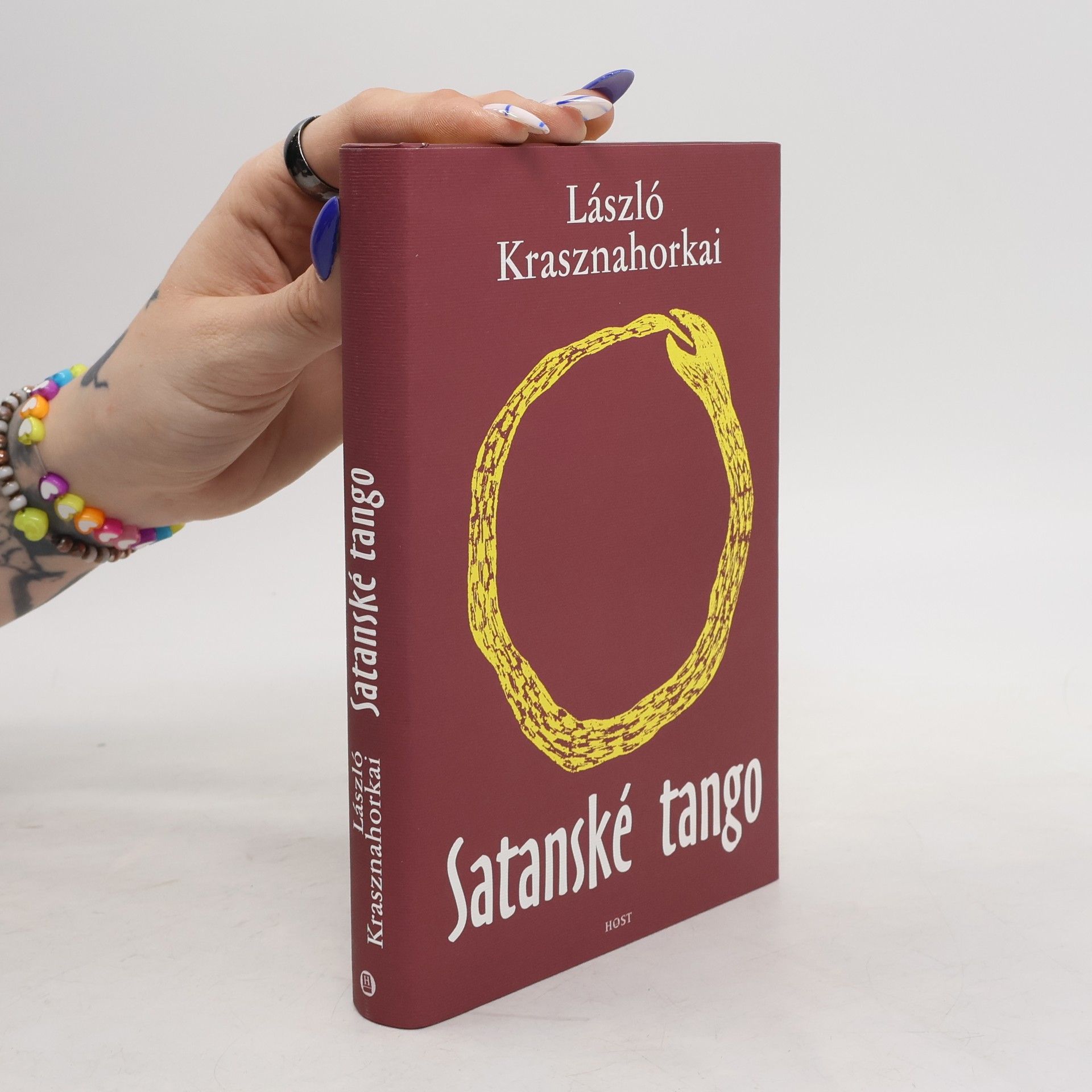 László Krasznahorkai Satanské tango