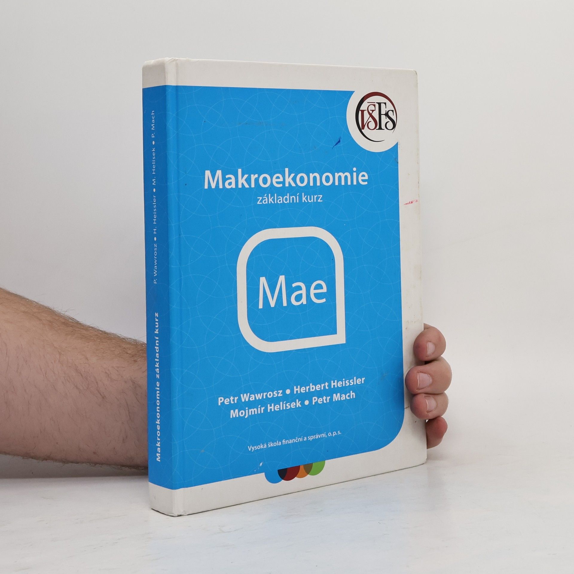 Autorenkollektiv Makroekonomie. Základní kurz