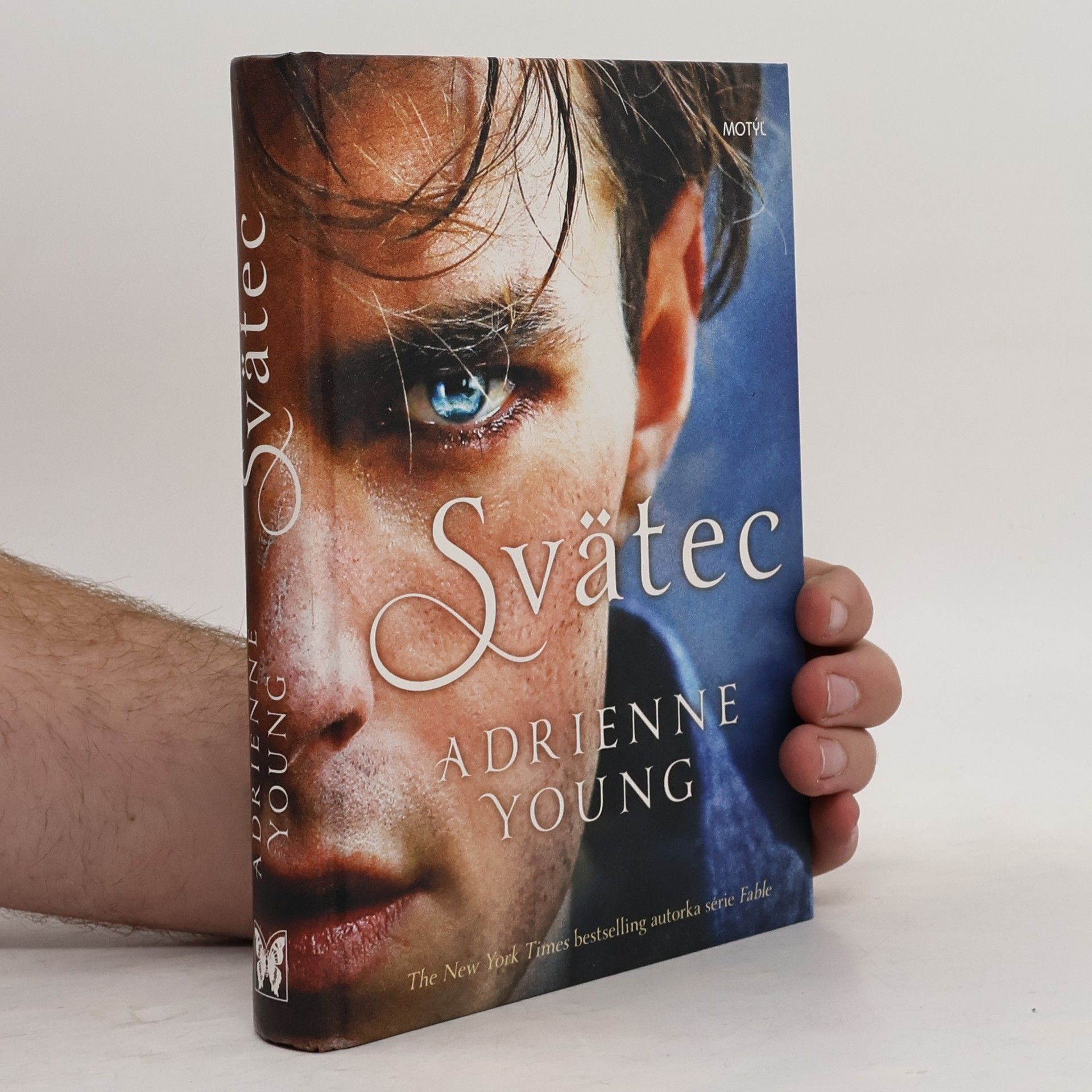 Adrienne Young Svätec