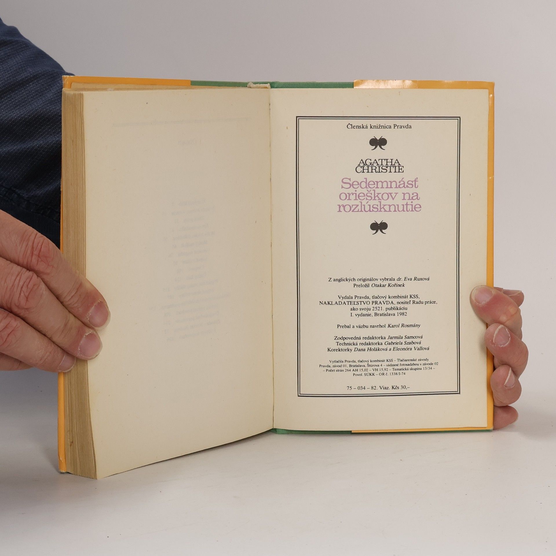 Agatha Christie Sedemnásť orieškov na rozlúsknutie