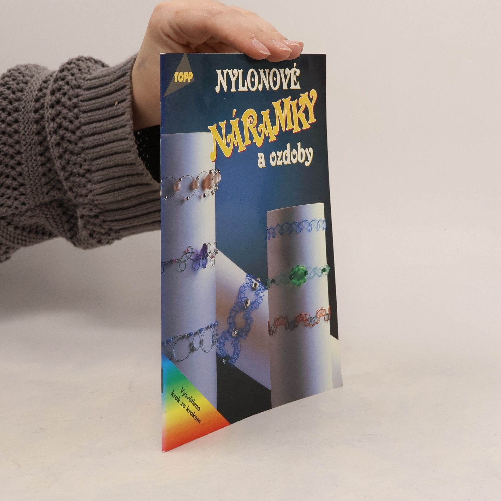Nylonové náramky a ozdoby