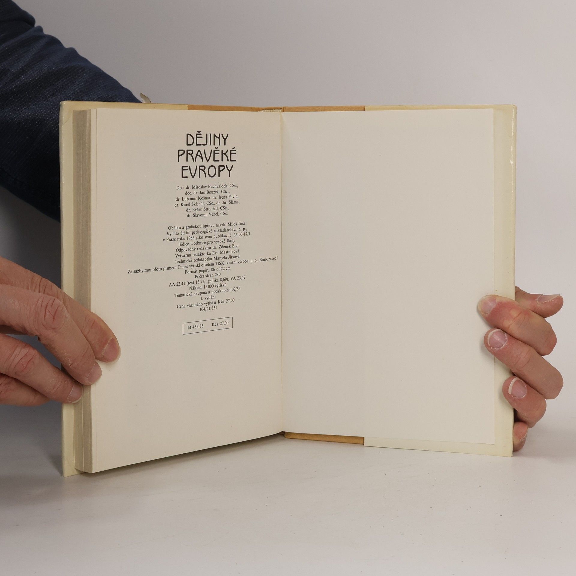 Miroslav Buchvaldek Dějiny pravěké Evropy