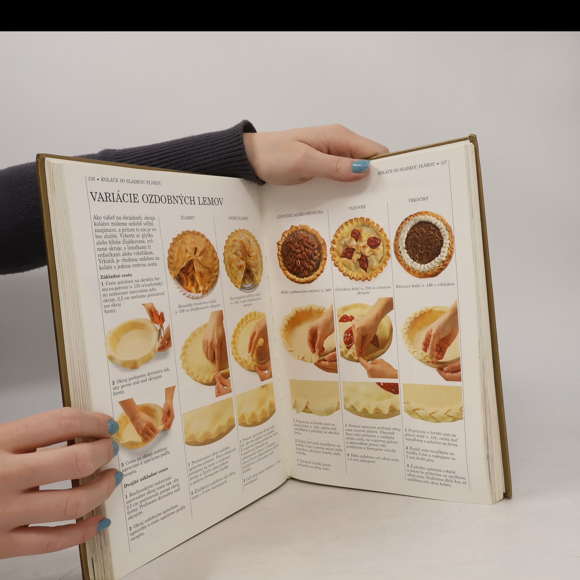 Mary Berry Zlatá kniha Mary Berryovej: Dezerty a cukrovinky