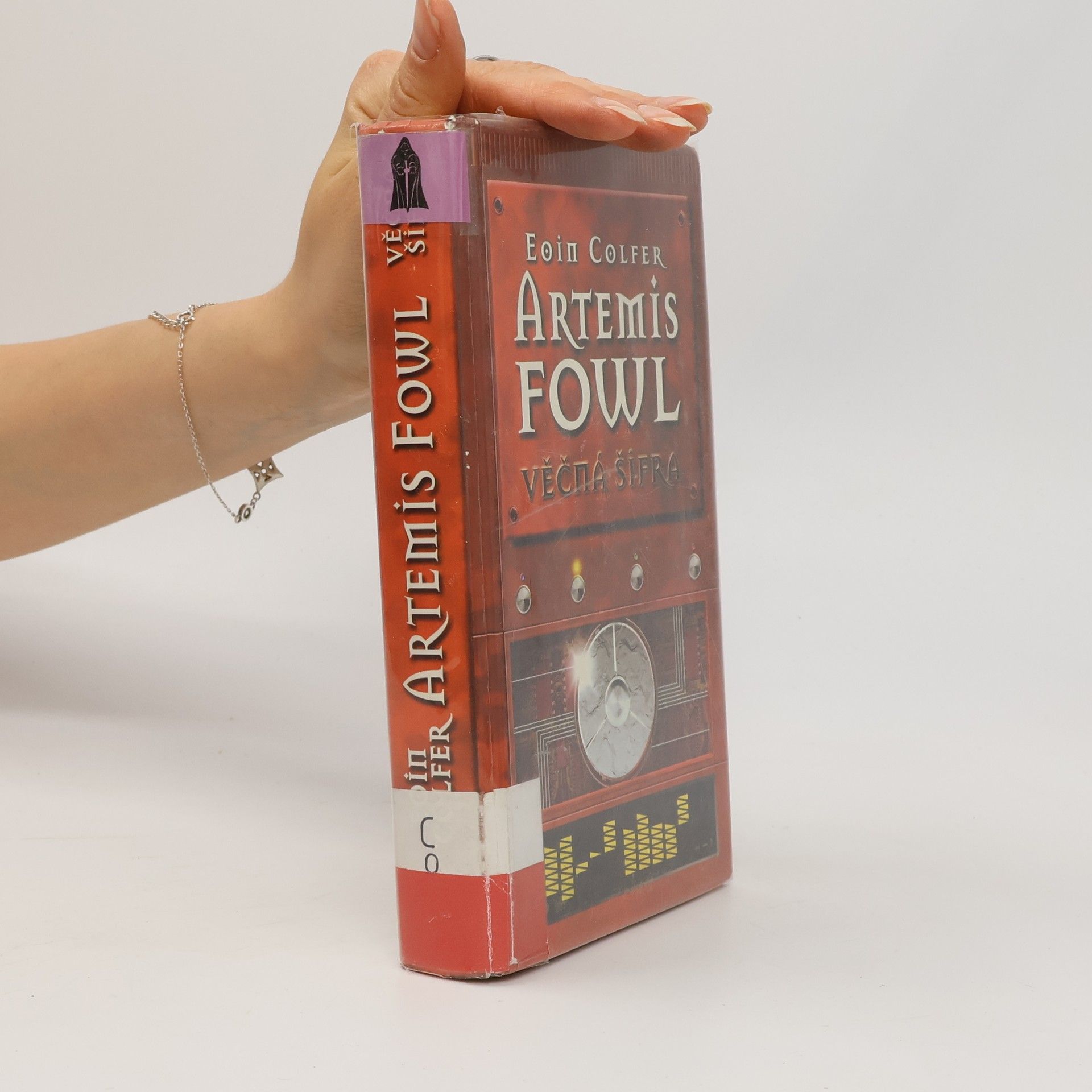 Eoin Colfer Artemis Fowl. Věčná šifra