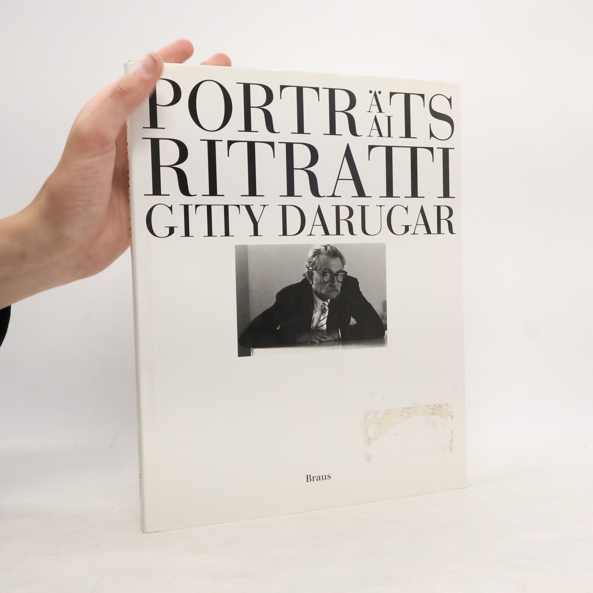 Gitty Darugar Portraits. Ritratti