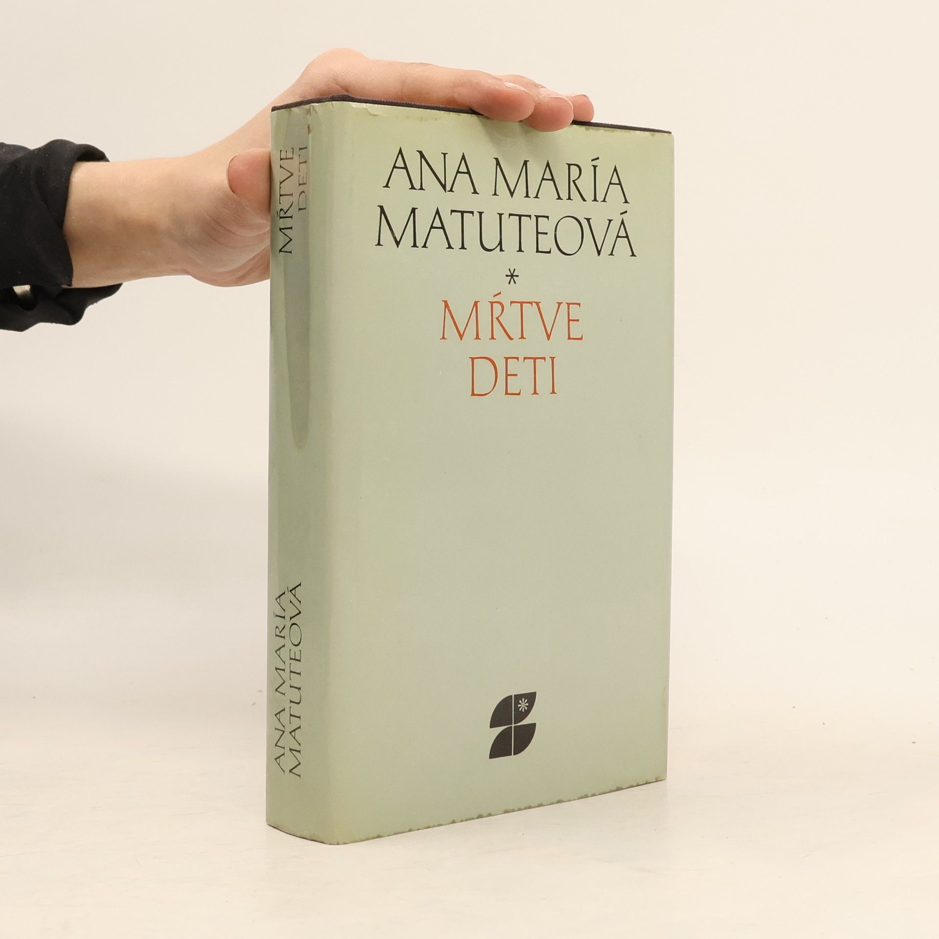 Ana María Matute Mŕtve deti