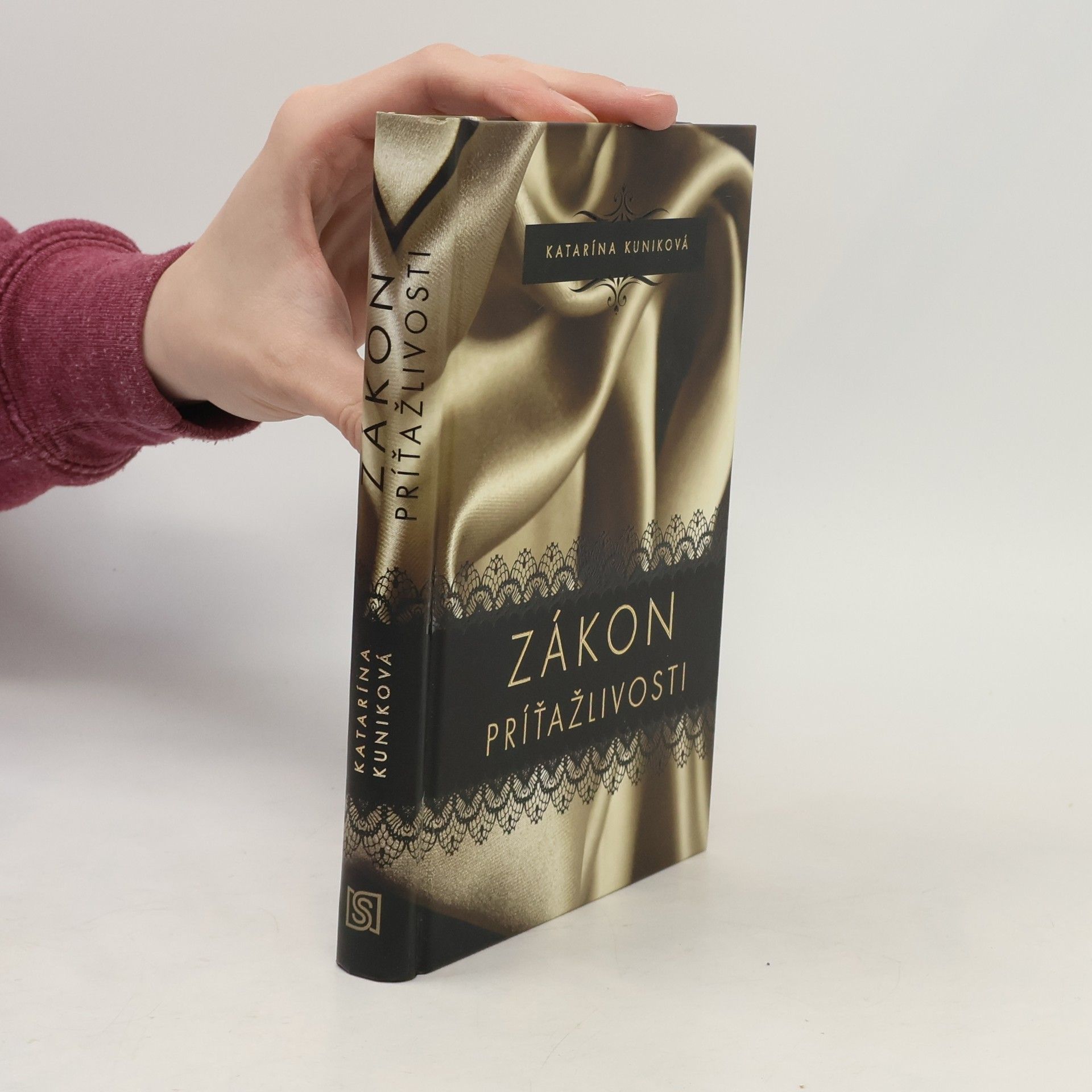 Katarína Kuniková Zákon príťažlivosti