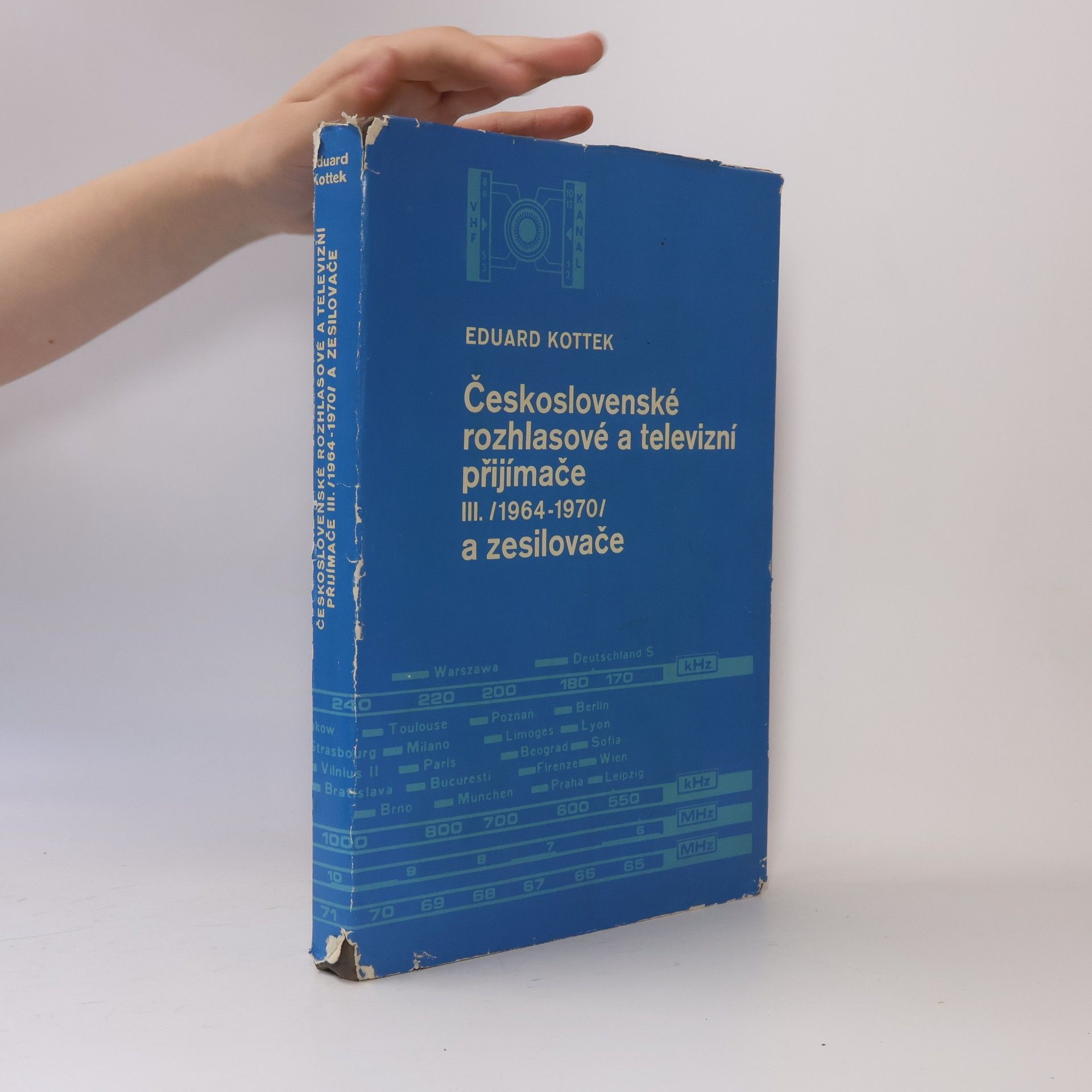 Eduard Kottek Československé rozhlasové a televizní přijímače III. /1964-1970/ a zesilovače