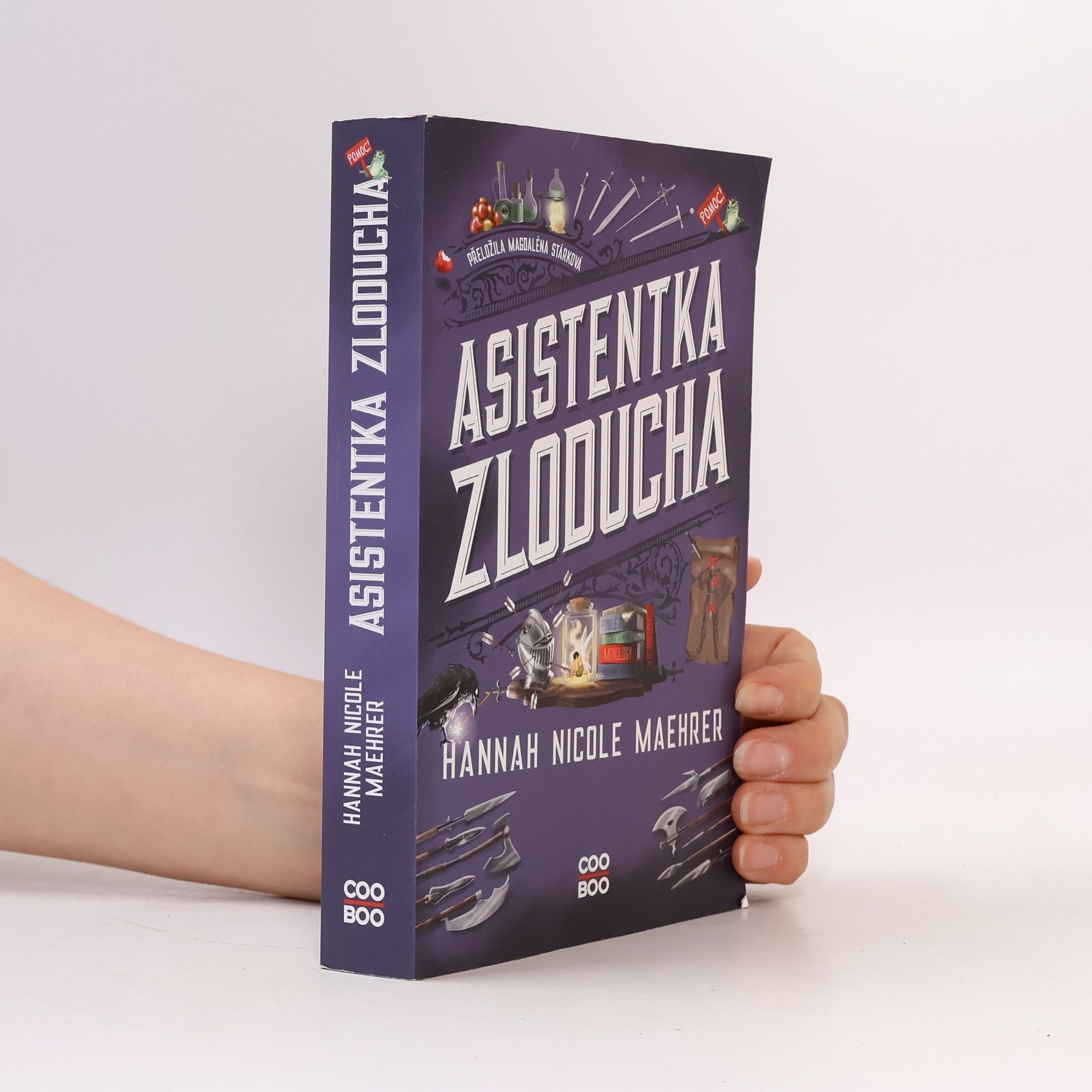Hannah Nicole Maehrer Asistentka Zloducha