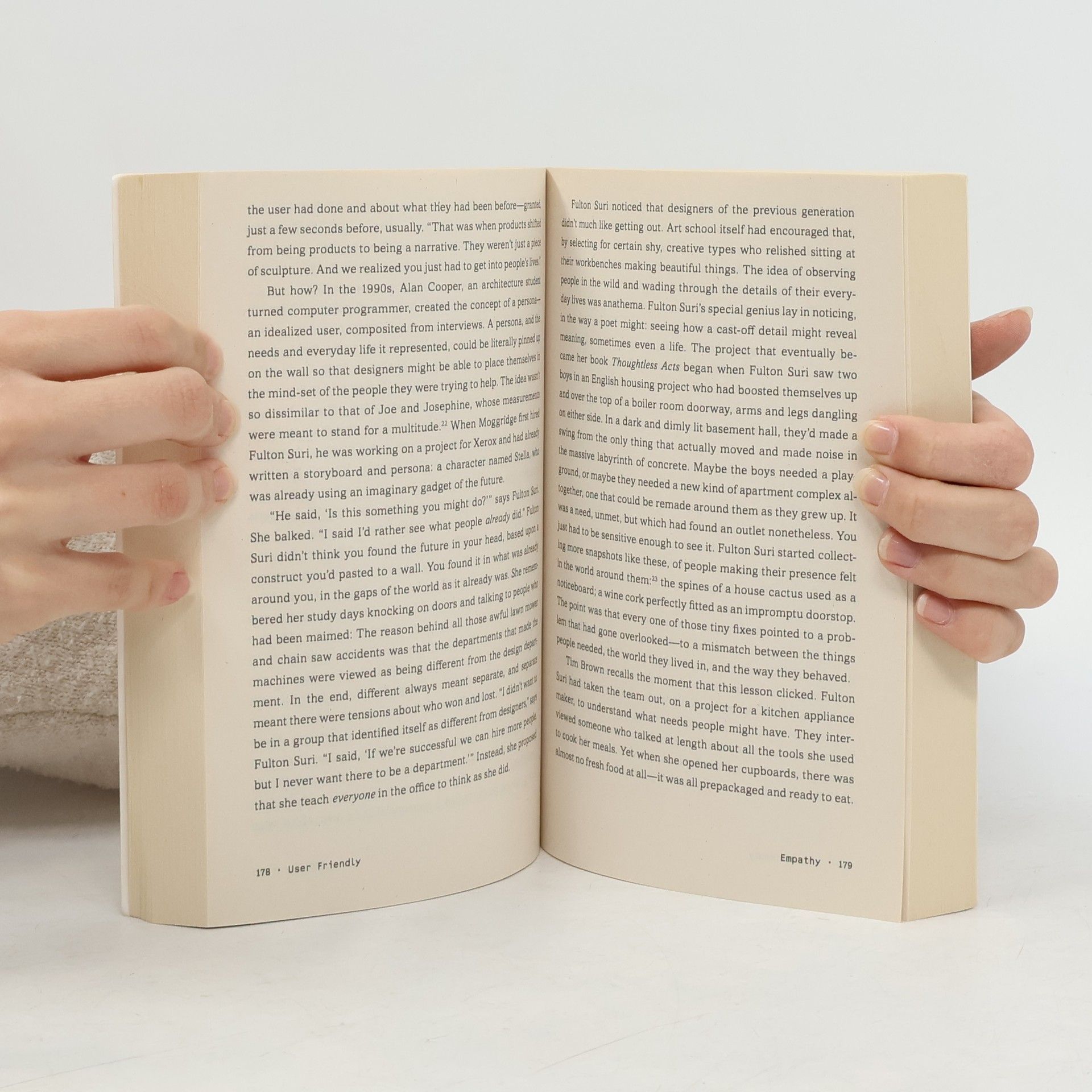 Cliff Kuang User friendly : how the hidden rules of design are changing the way we live, work, and play