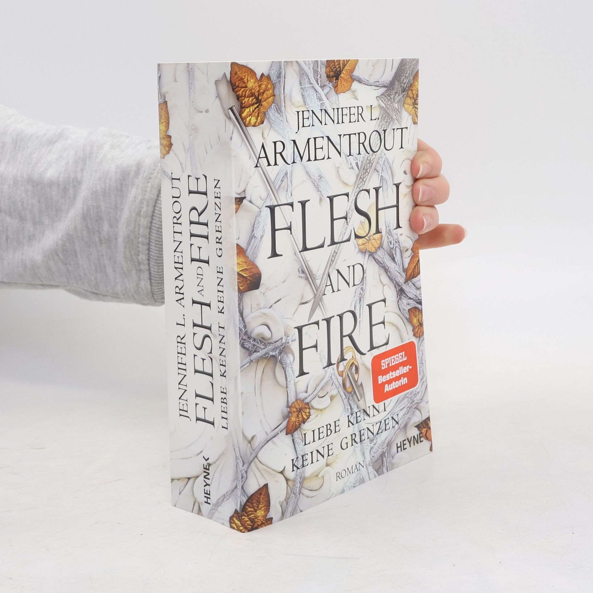 Jennifer L. Armentrout Flesh and Fire