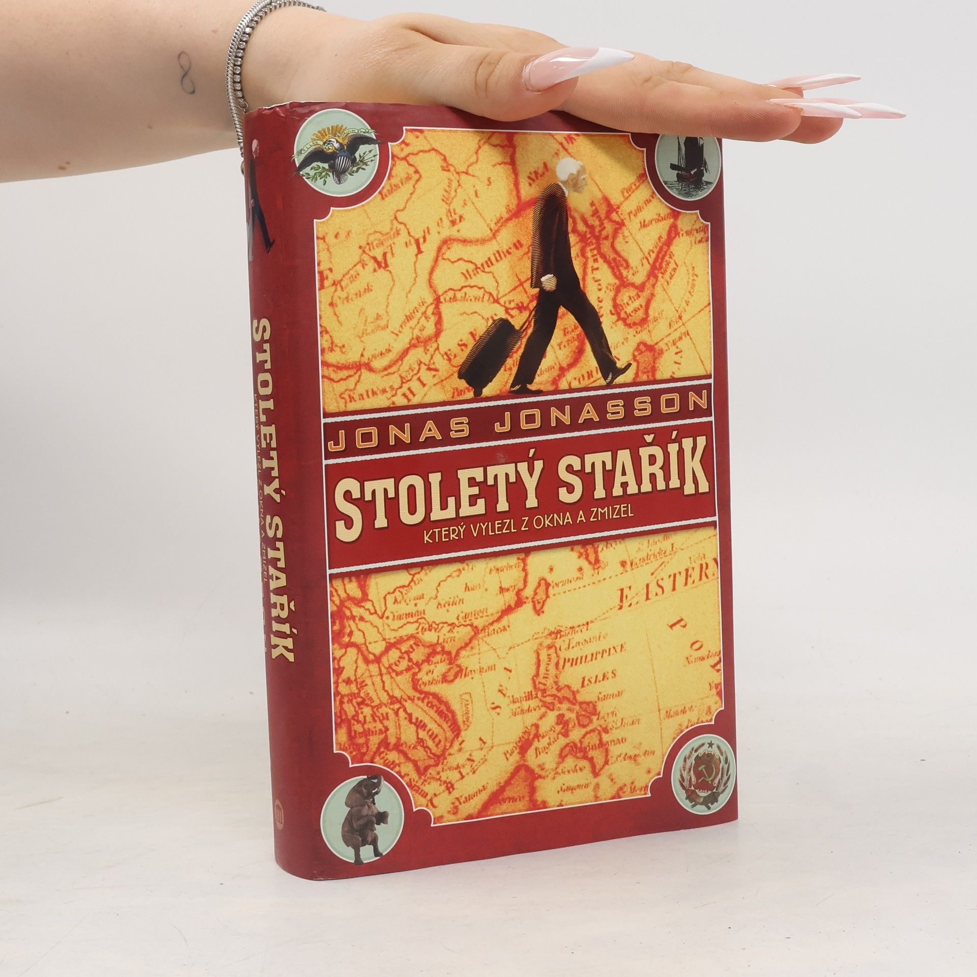 Jonas Jonasson Stoletý stařík, který vylezl z okna a zmizel