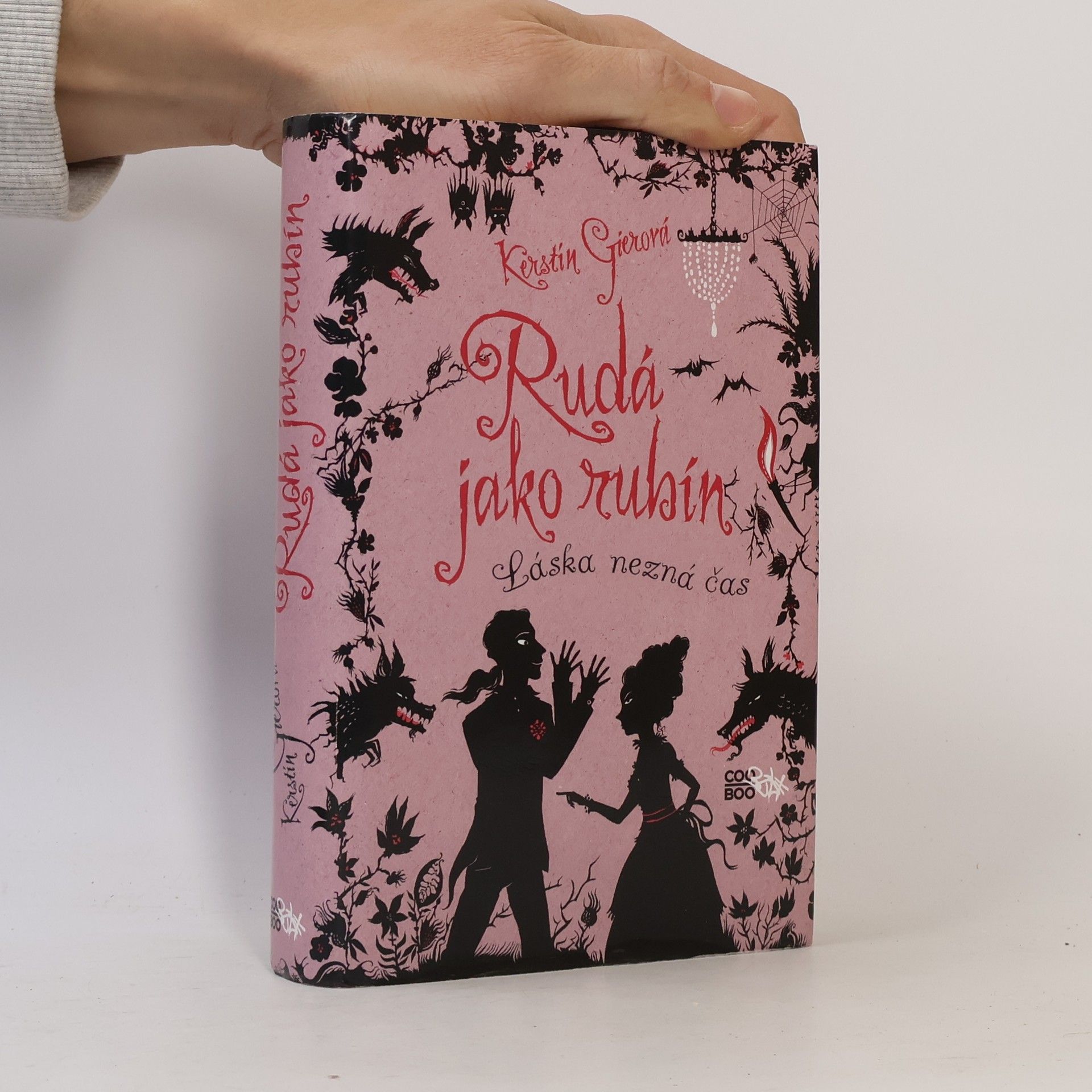 Kerstin Gier Rudá jako rubín
