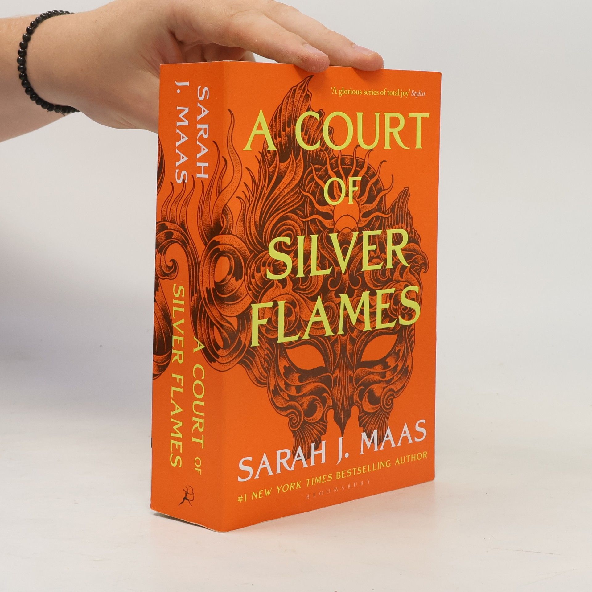 Sarah J. Maas A Court of Silver Flames