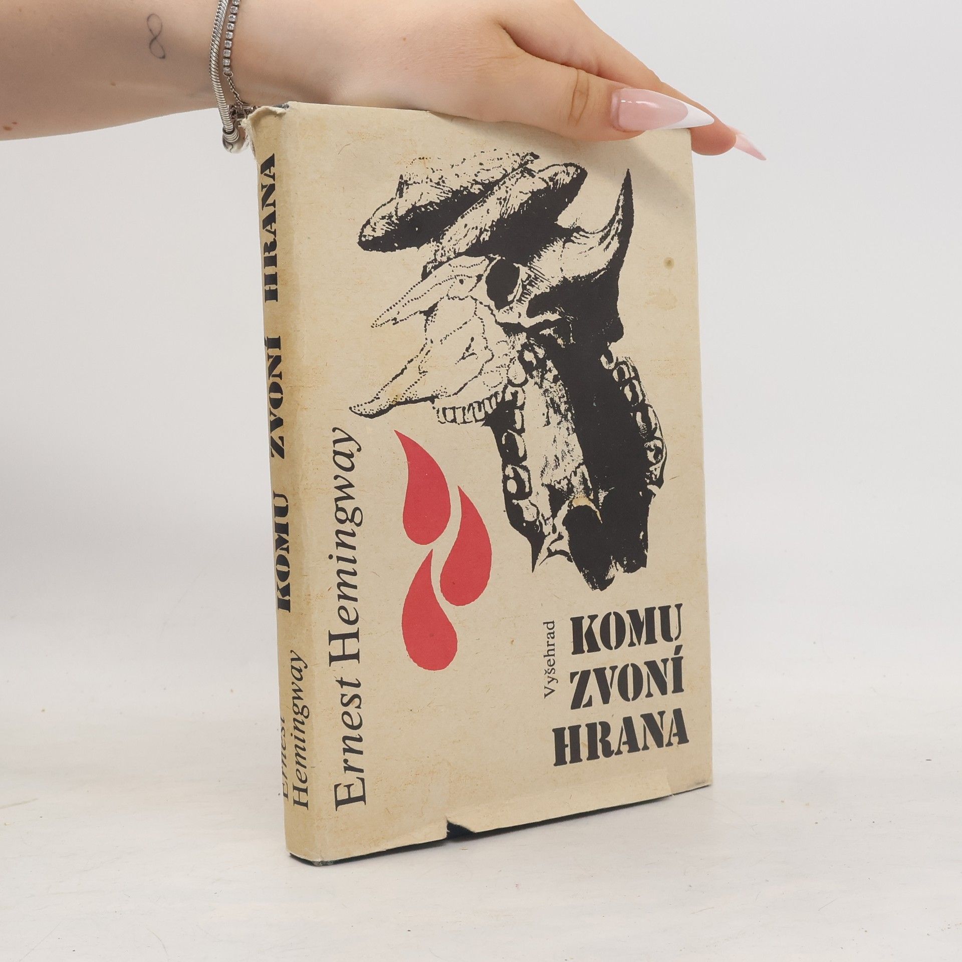 Ernest Hemingway Komu zvoní hrana