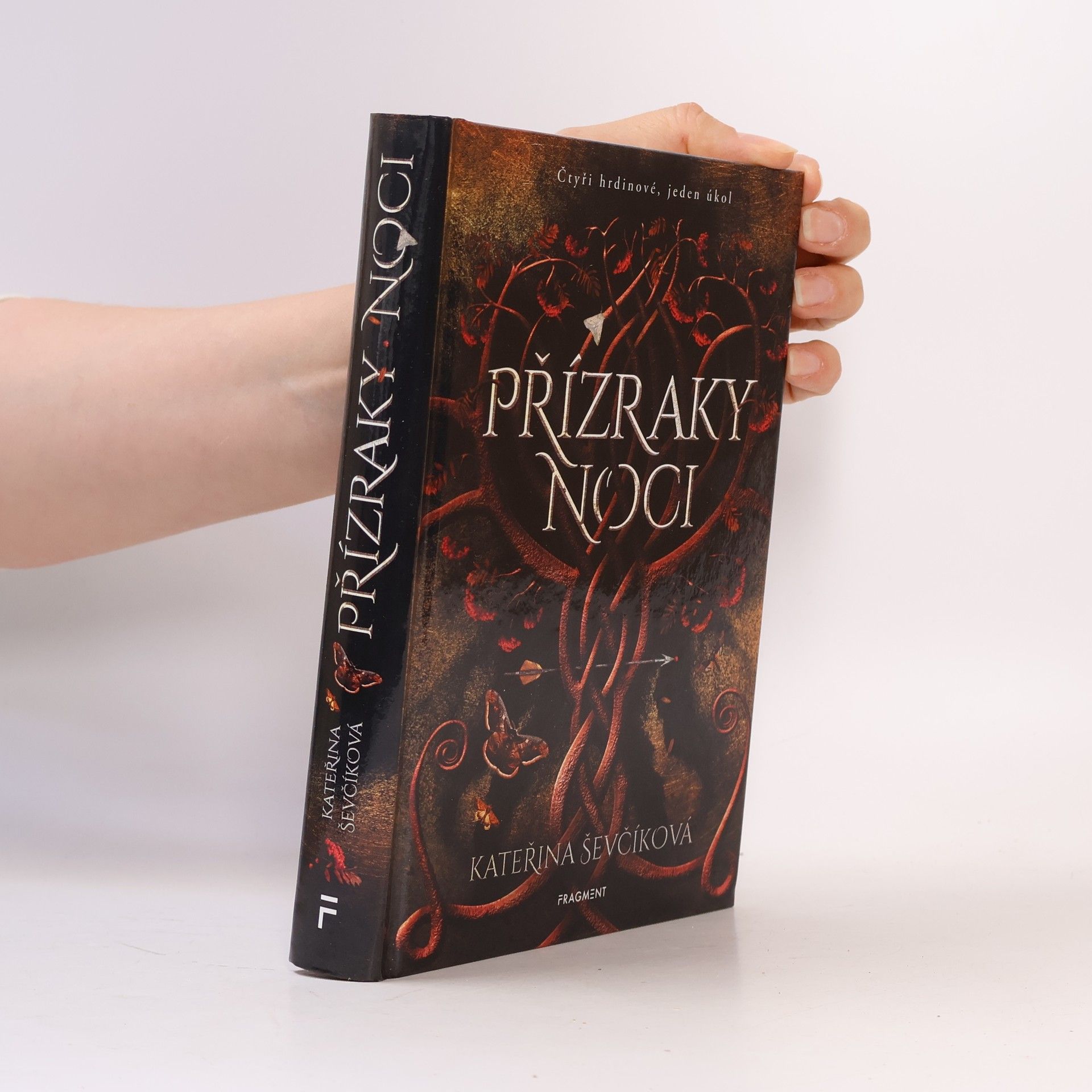 Kateřina Ševčíková Přízraky noci