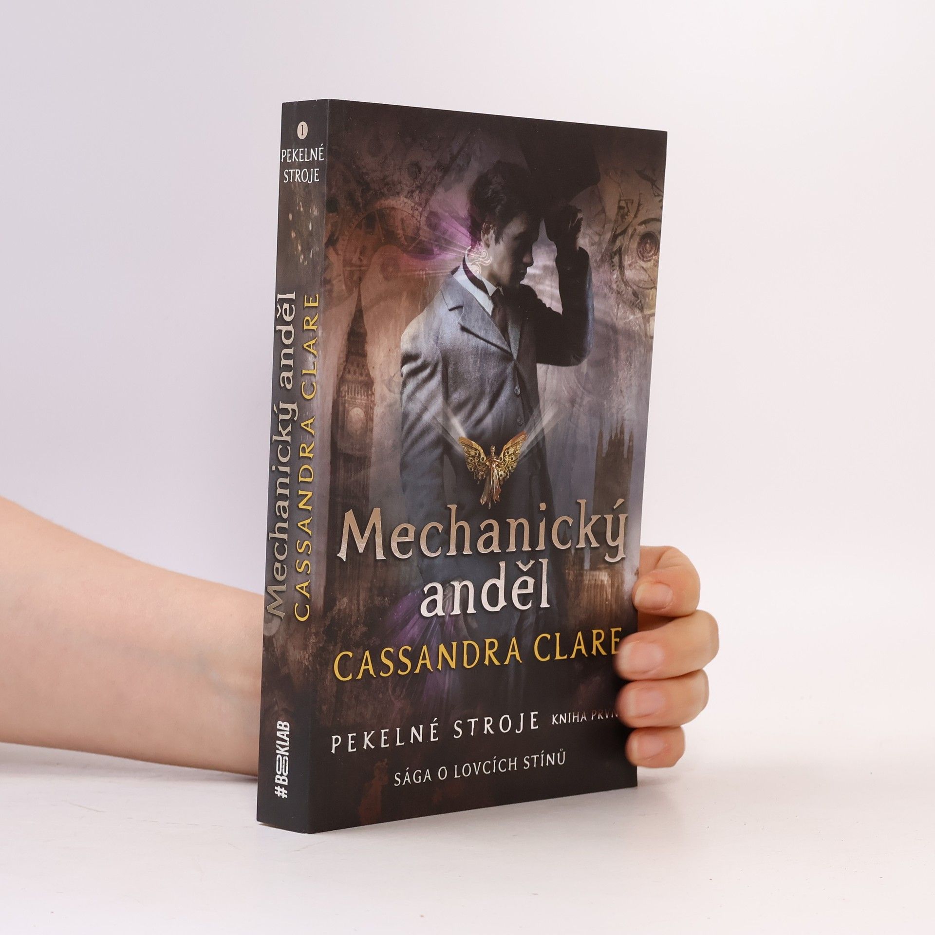 Cassandra Clare Mechanický anděl