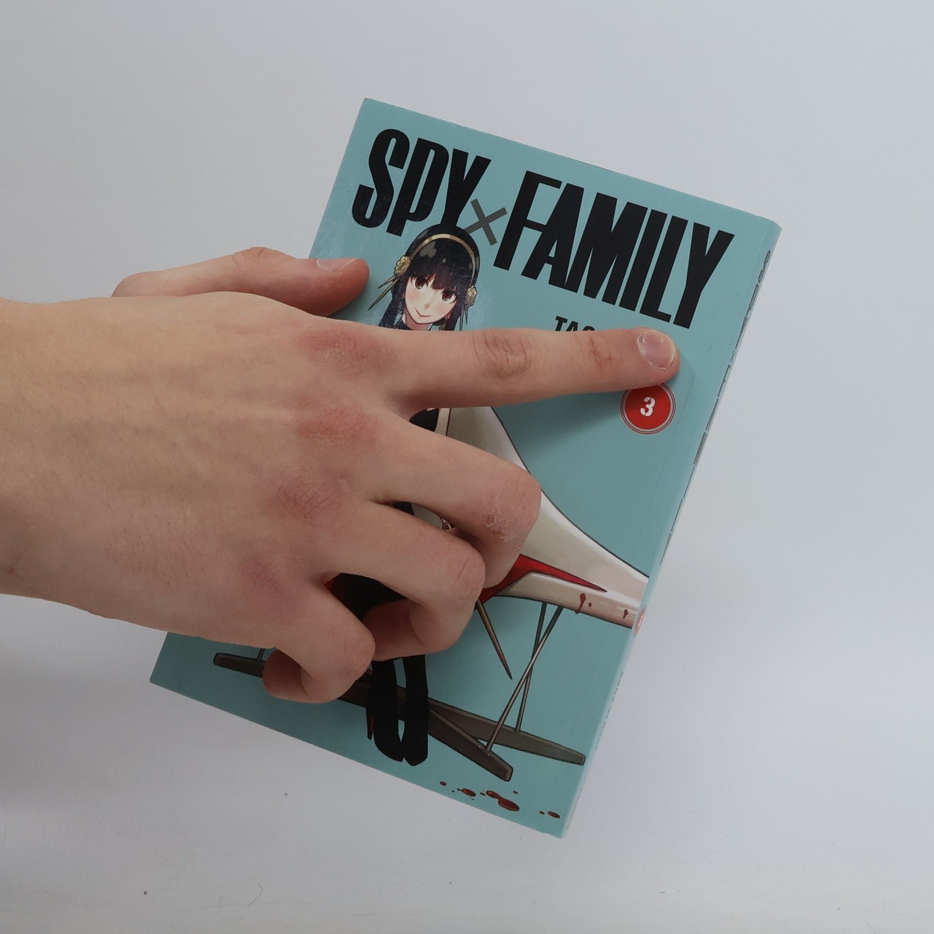 Tacuja Endó Spy x Family 3