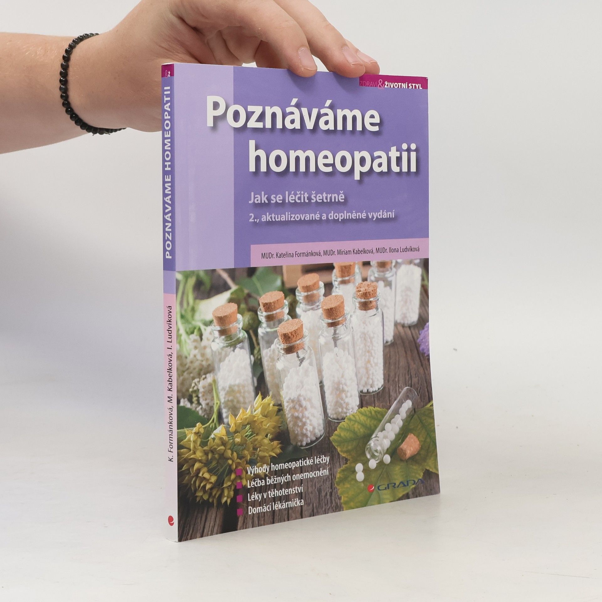 Poznáváme homeopatii: Jak se léčit šetrně