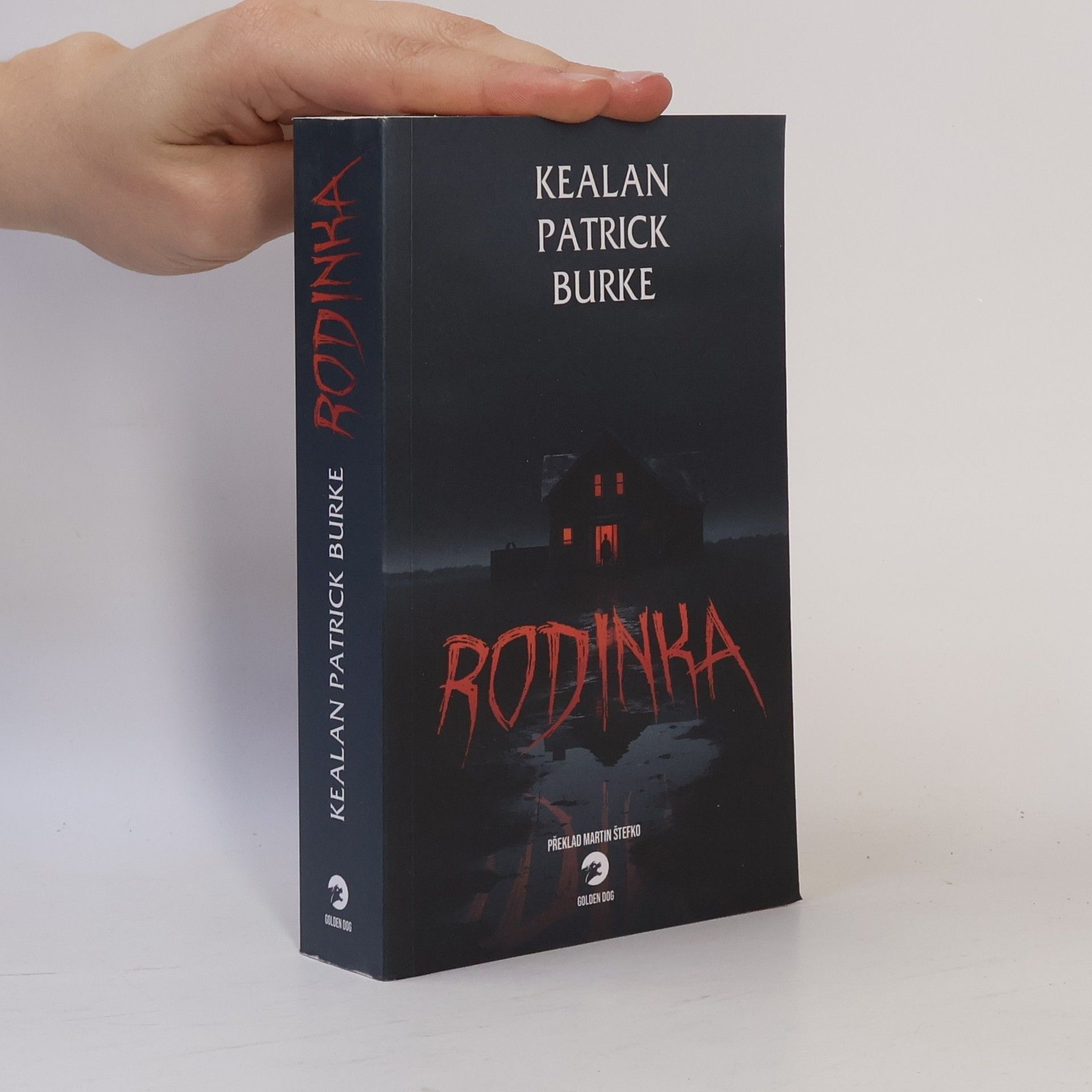 Kealan Patrick Burke Rodinka