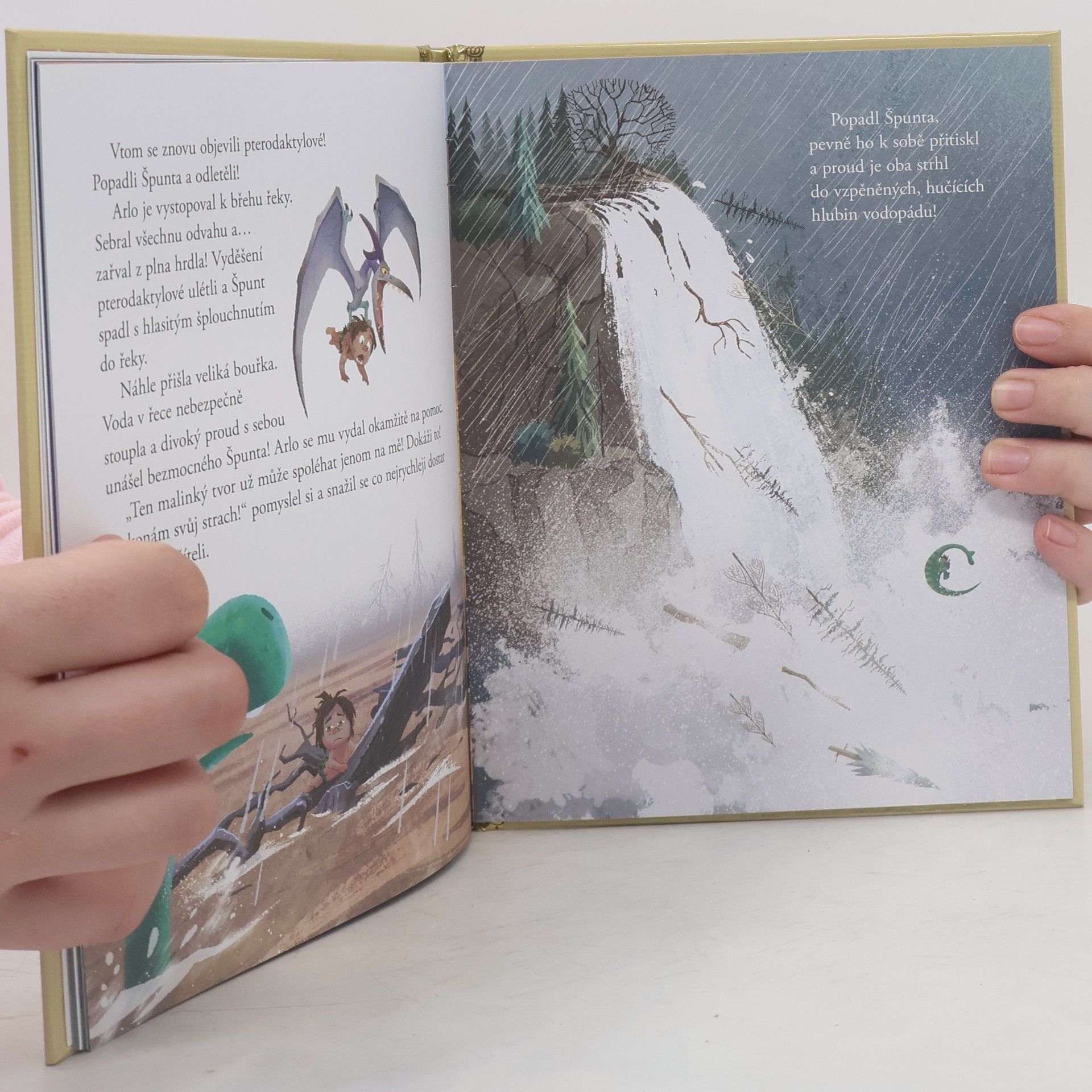 Autorenkollektiv Zlatá sbírka pohádek 77. Hodný dinosaurus