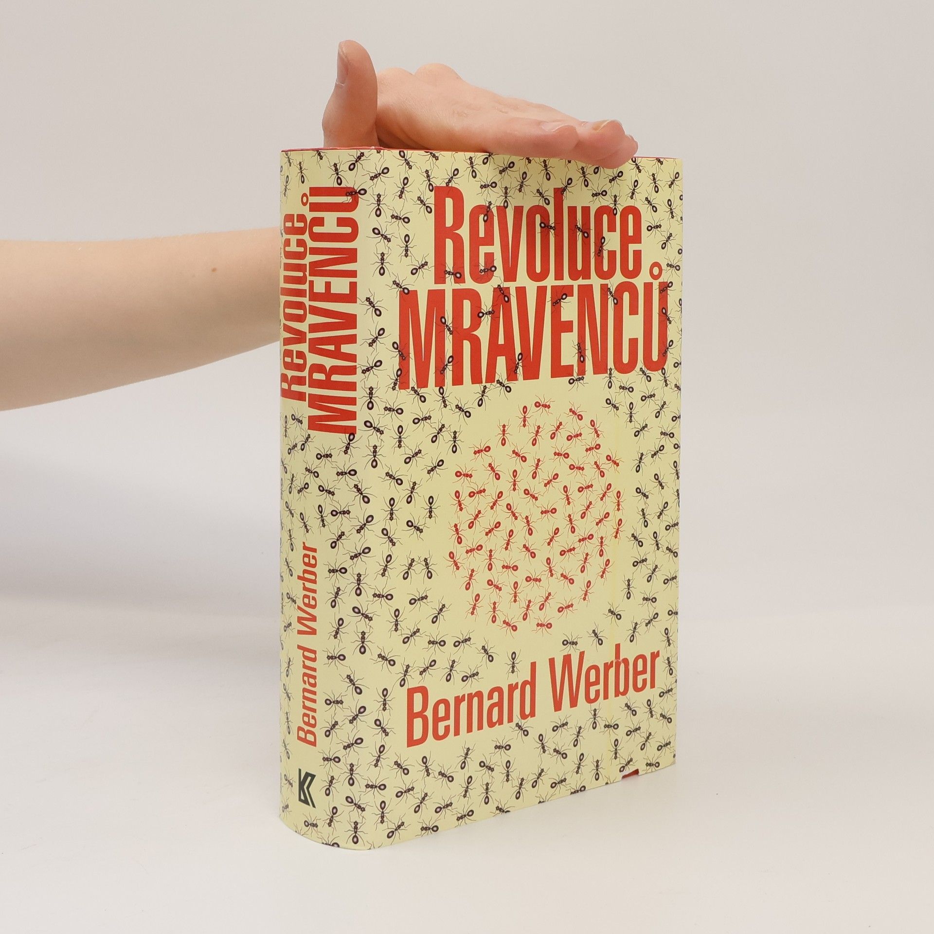 Bernard Werber Revoluce mravenců