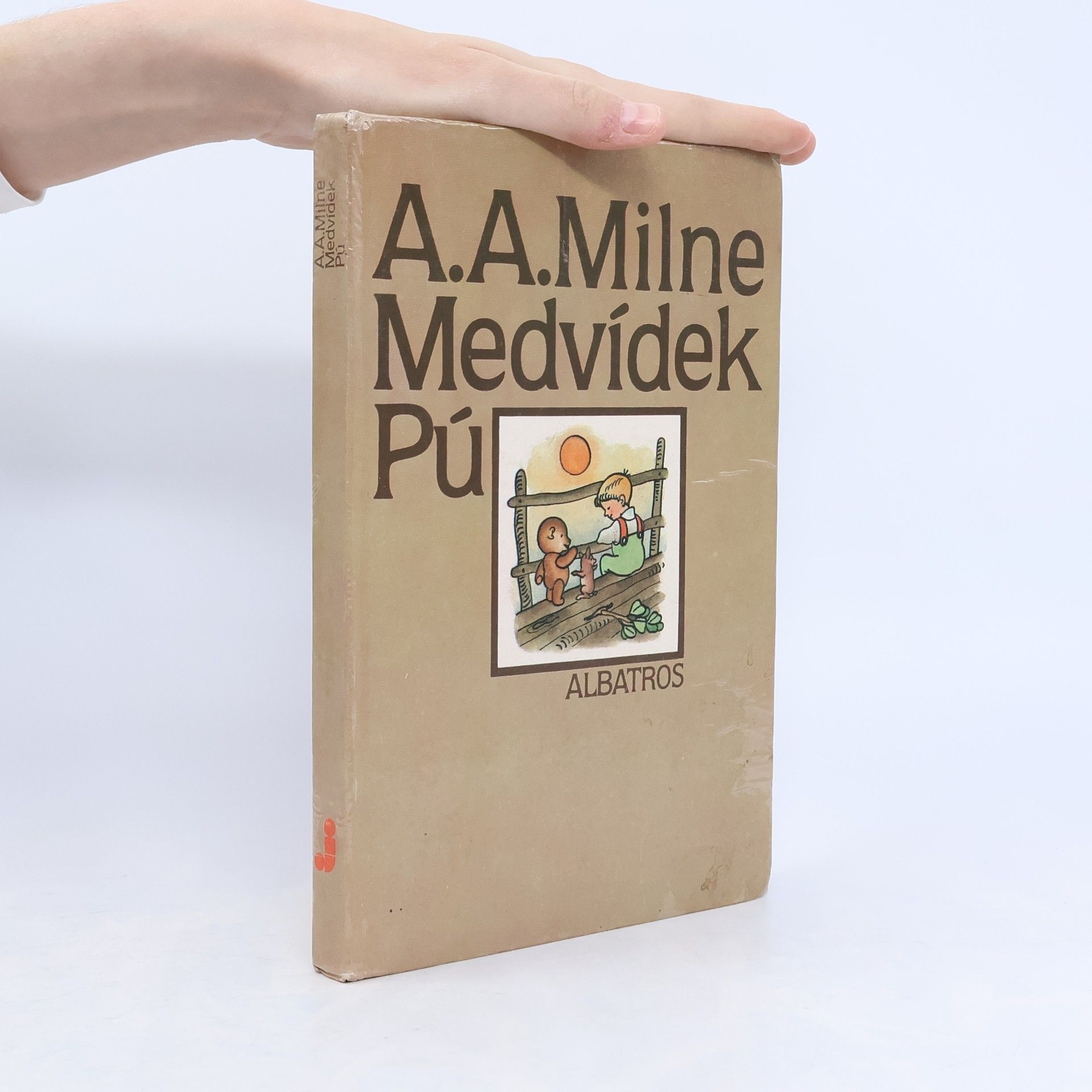 Alan Alexander Milne Medvídek Pú