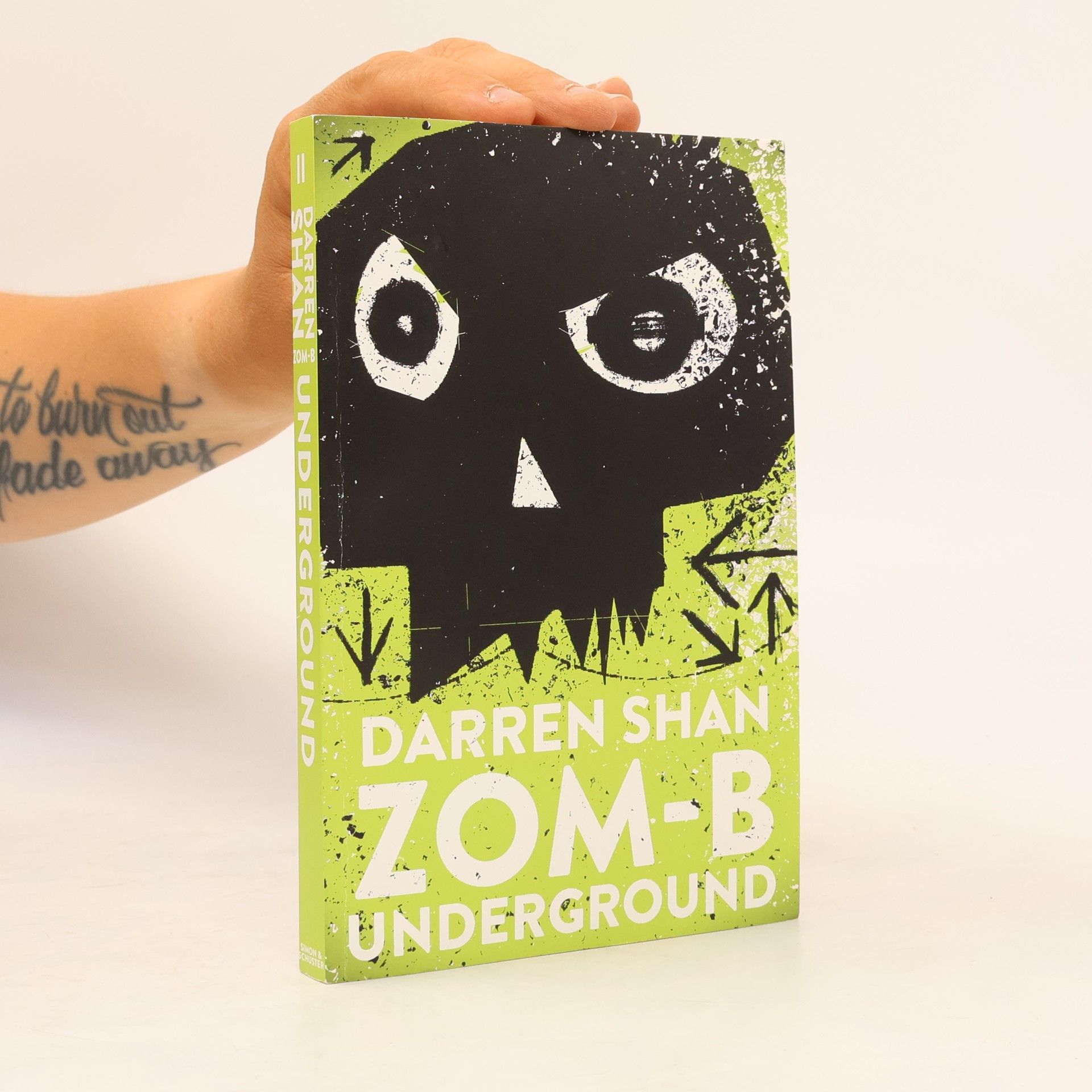 Darren Shan Zom-B Underground Pa