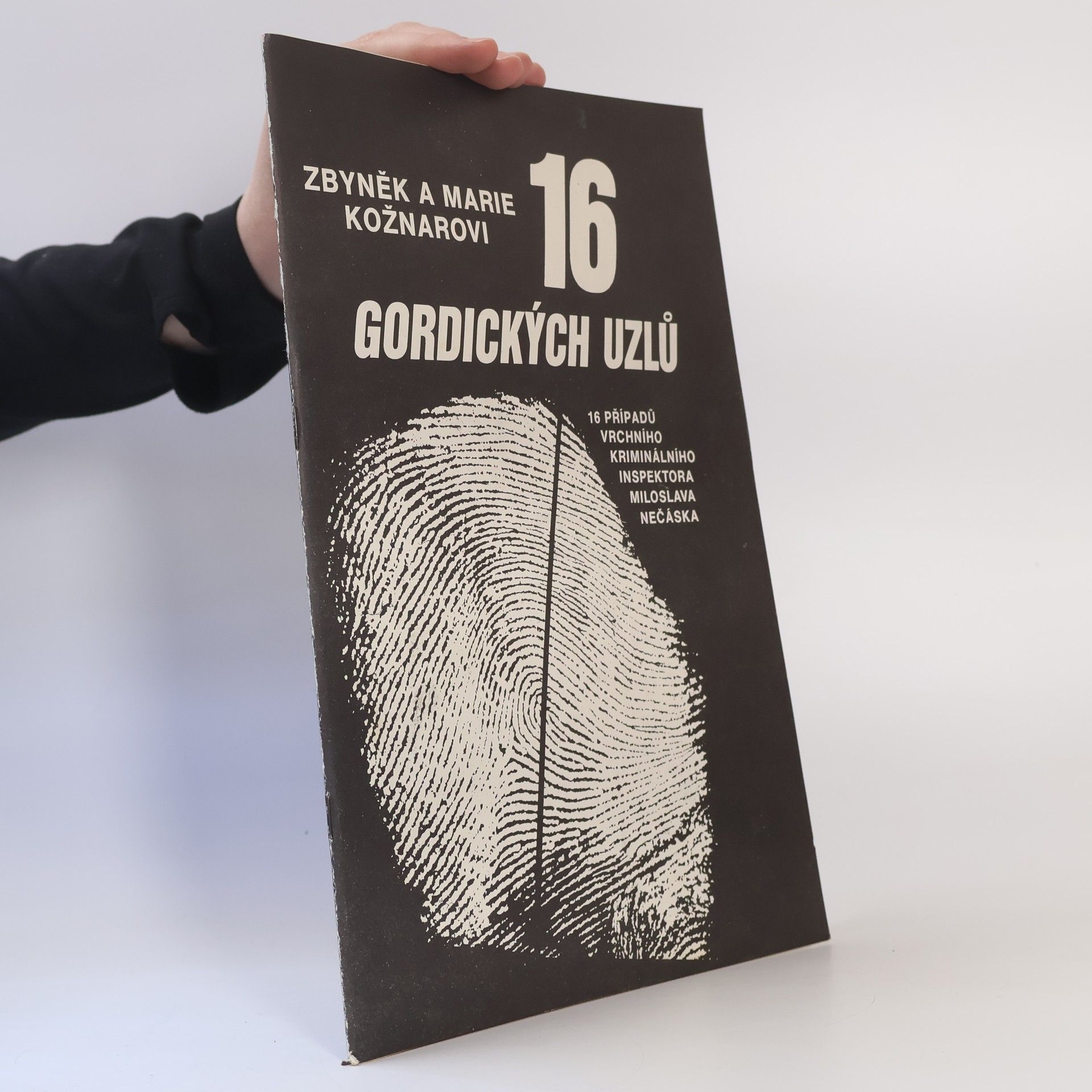 16 gordických uzlů