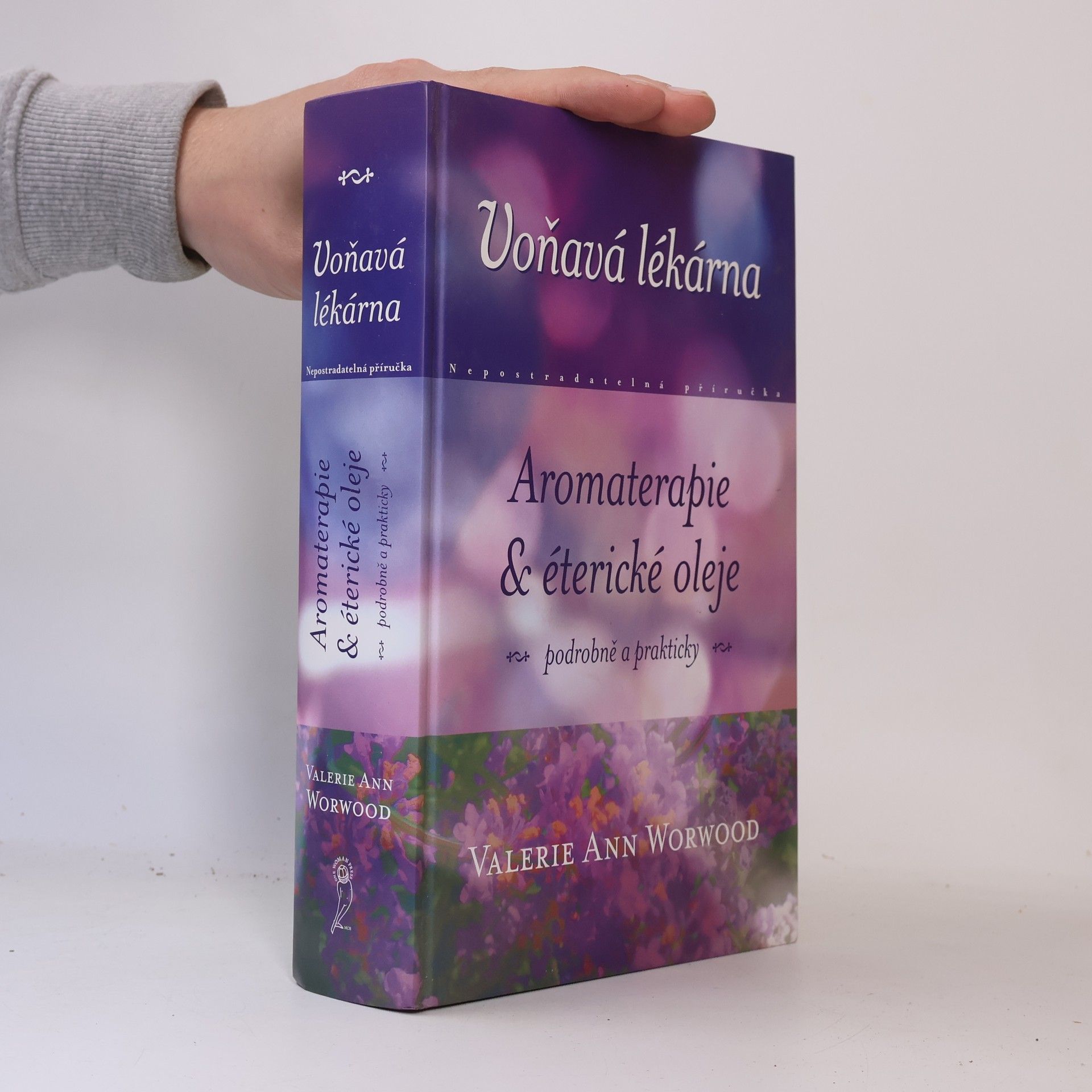 Valerie Ann Worwood Voňavá lékárna