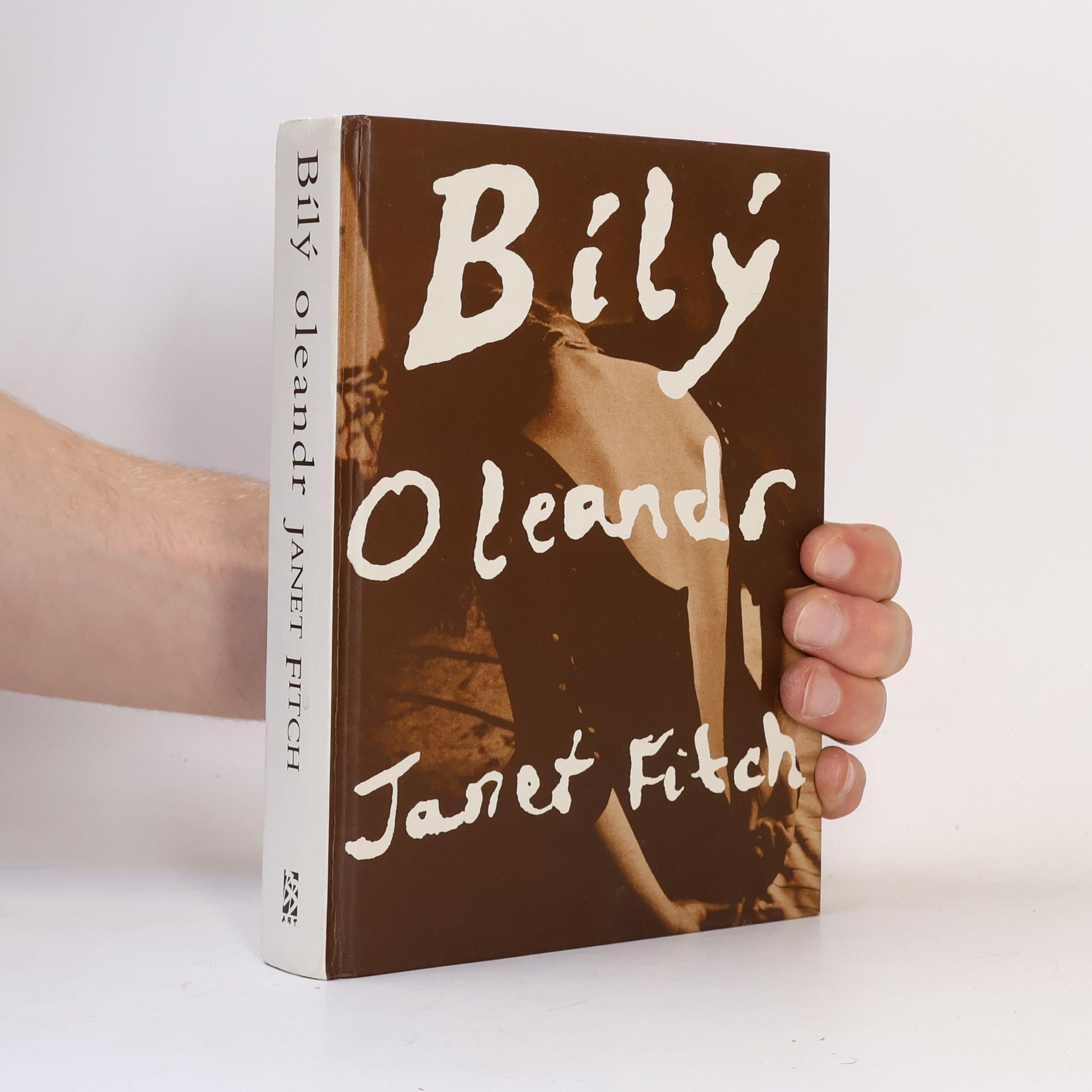 Janet Fitch Bílý oleandr