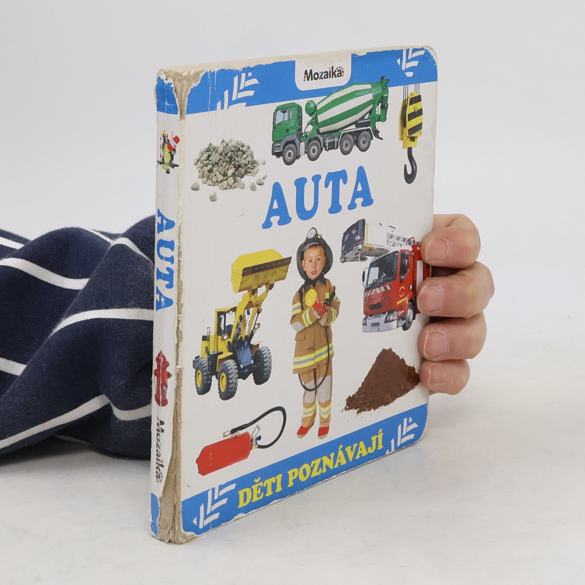 Kolektiv autorů Auta : děti poznávají
