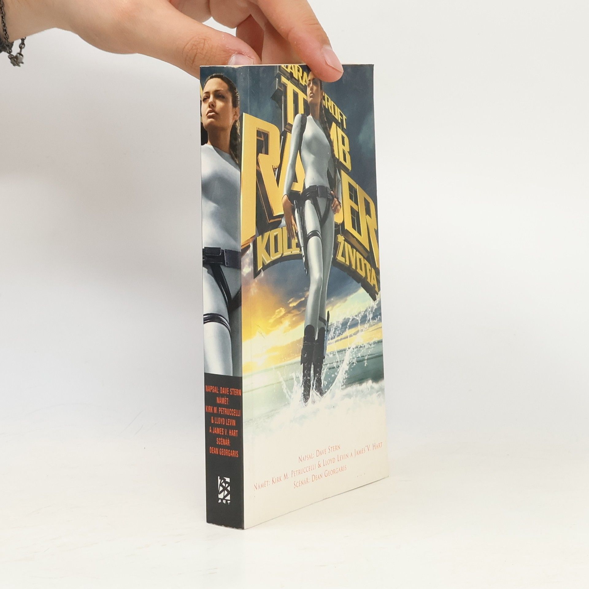 Dave Stern Lara Croft: Tomb Raider. Kolébka života