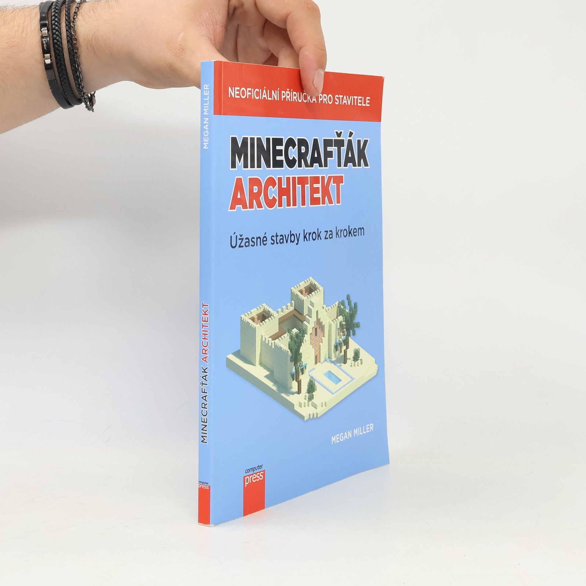 Megan Miller Minecrafťák architekt. Úžasné stavby krok za krokem
