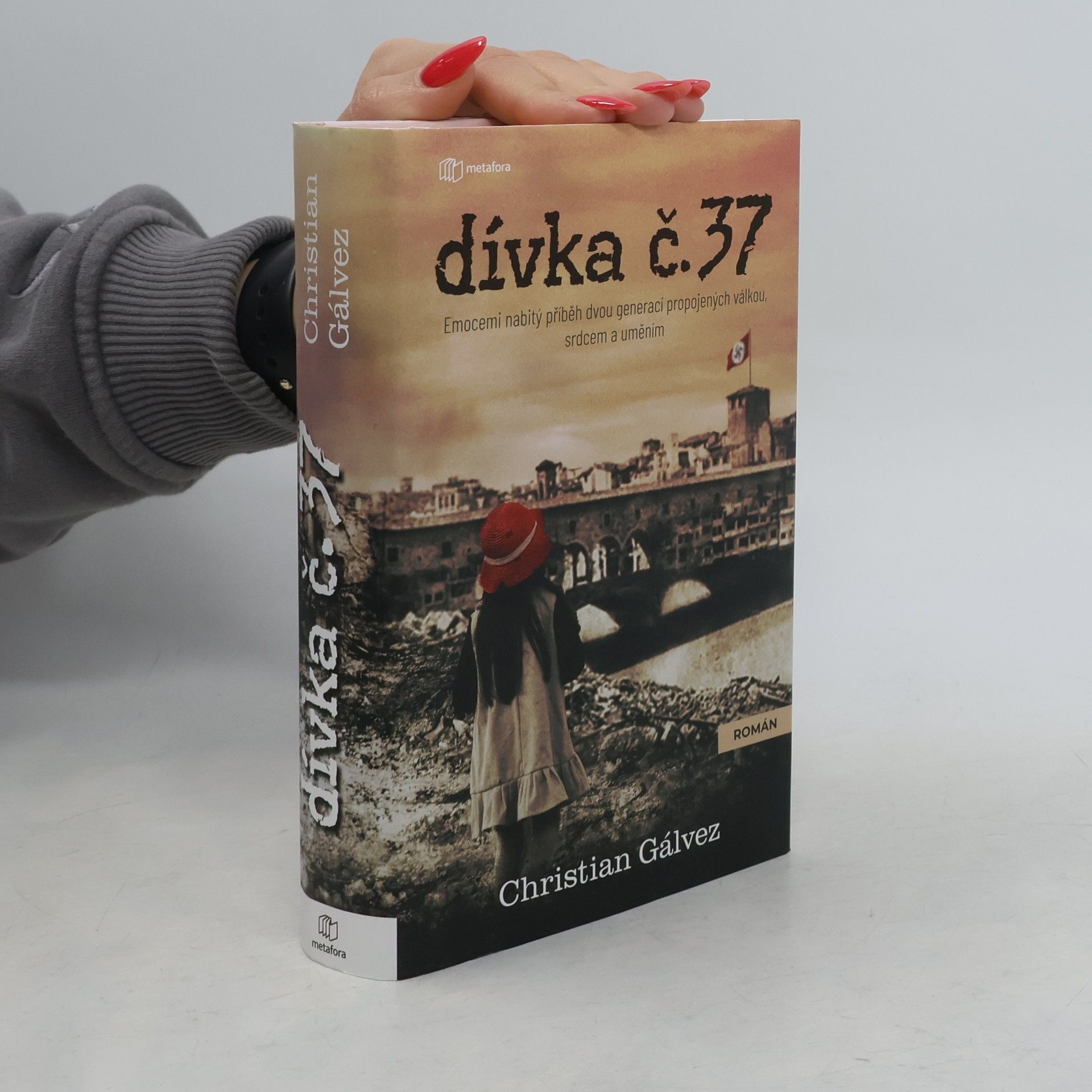 Christian Gálvez Dívka č. 37