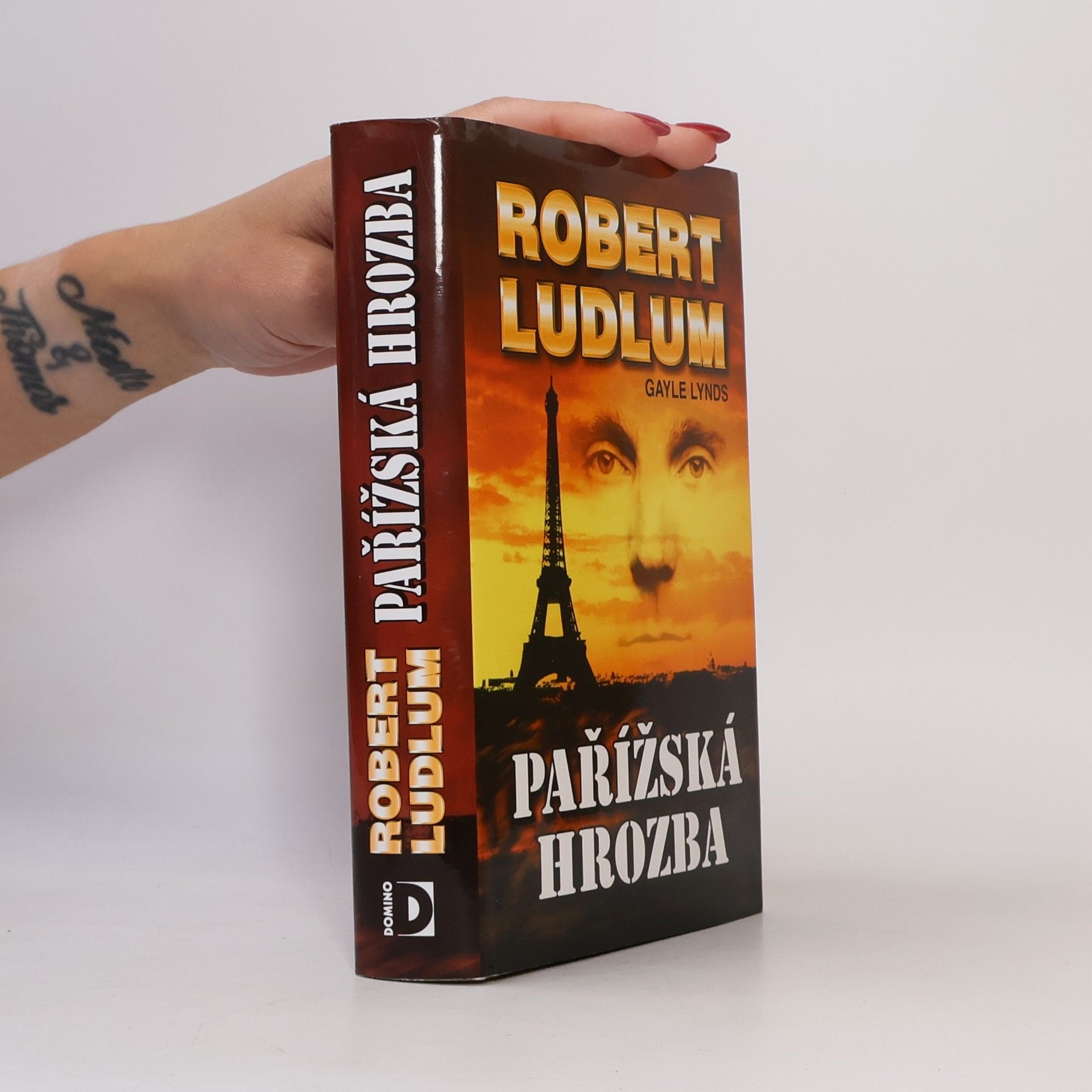 Robert Ludlum Pařížská hrozba