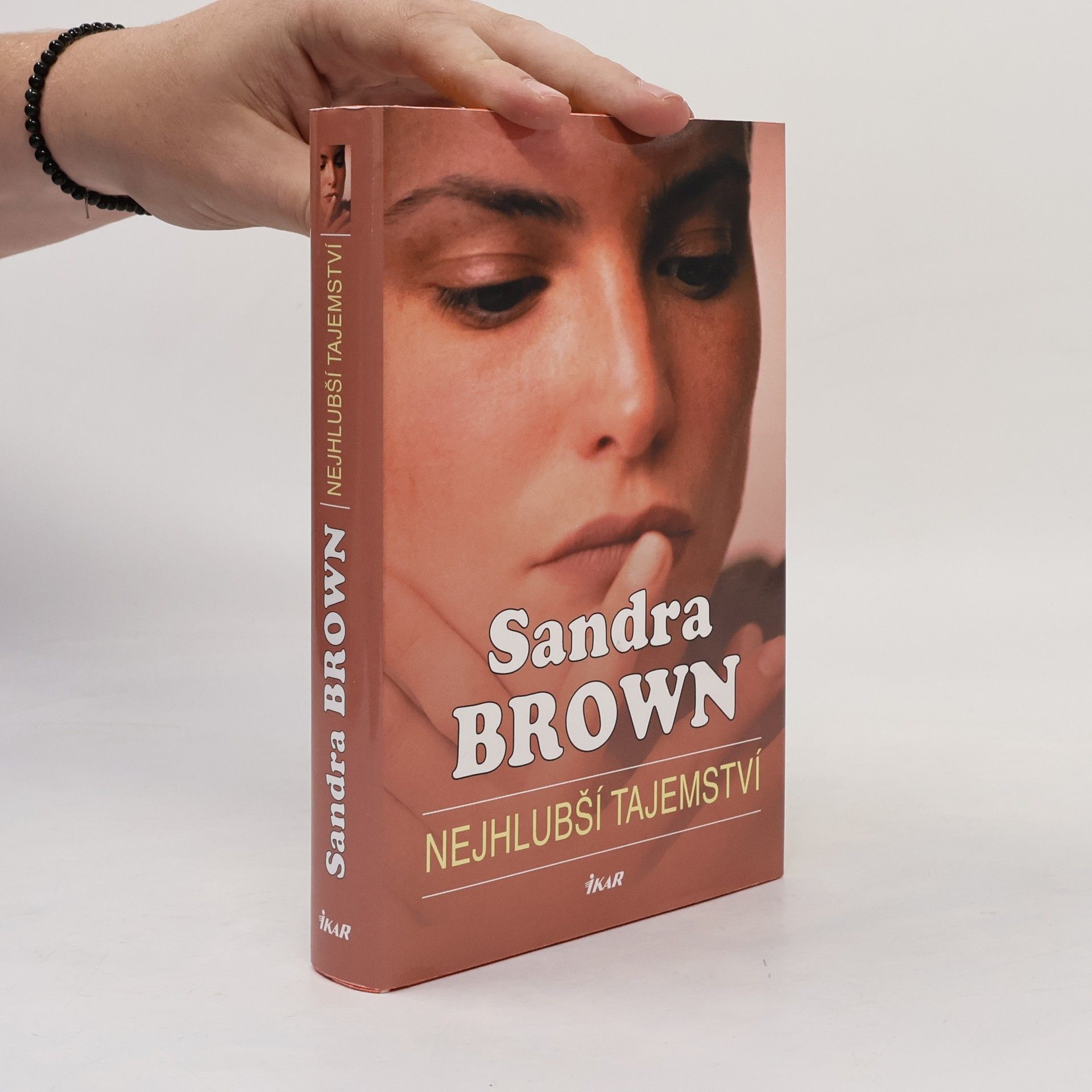 Sandra Brown Nejhlubší tajemství
