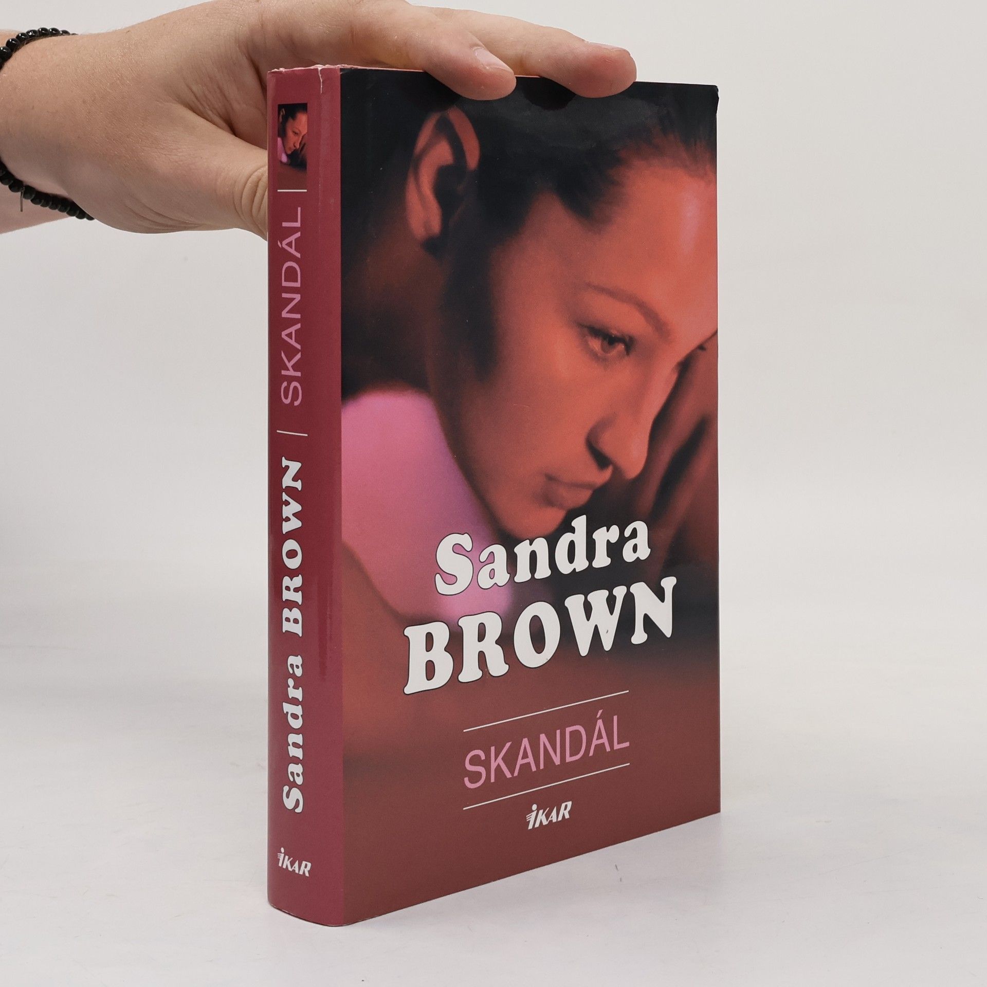 Sandra Brown Skandál