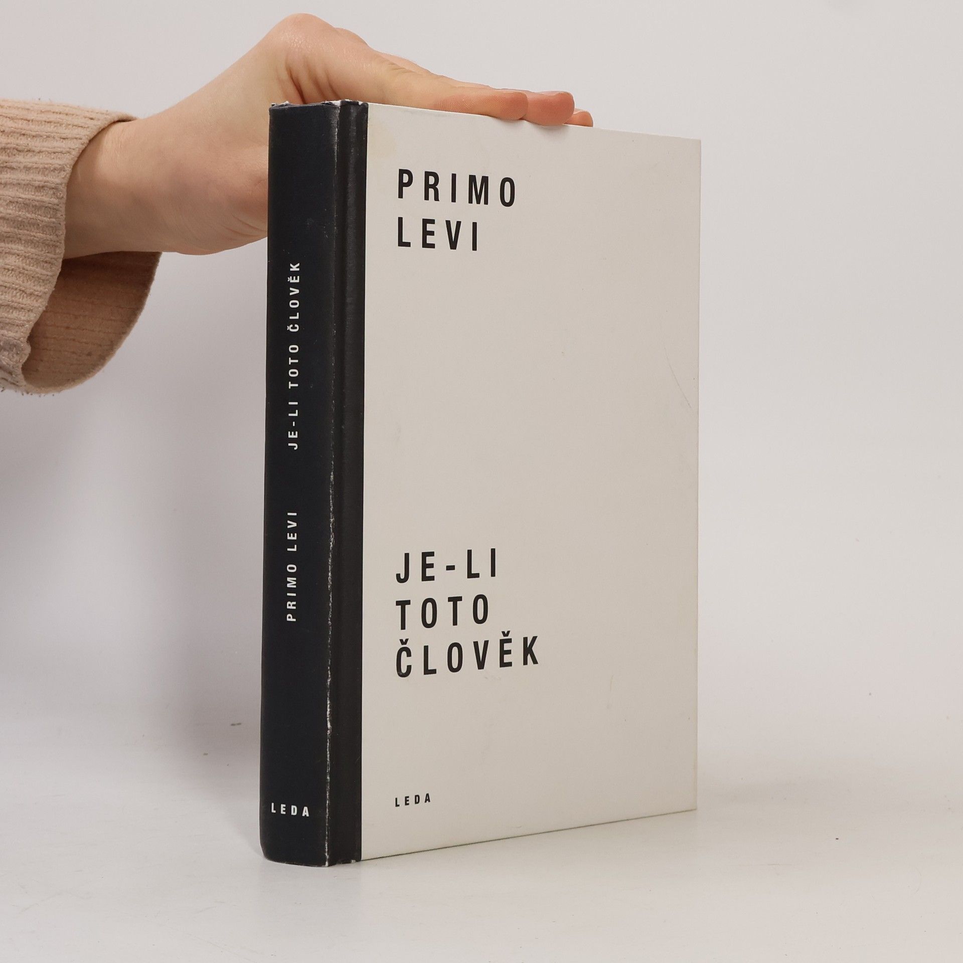 Primo Levi Je-li toto člověk