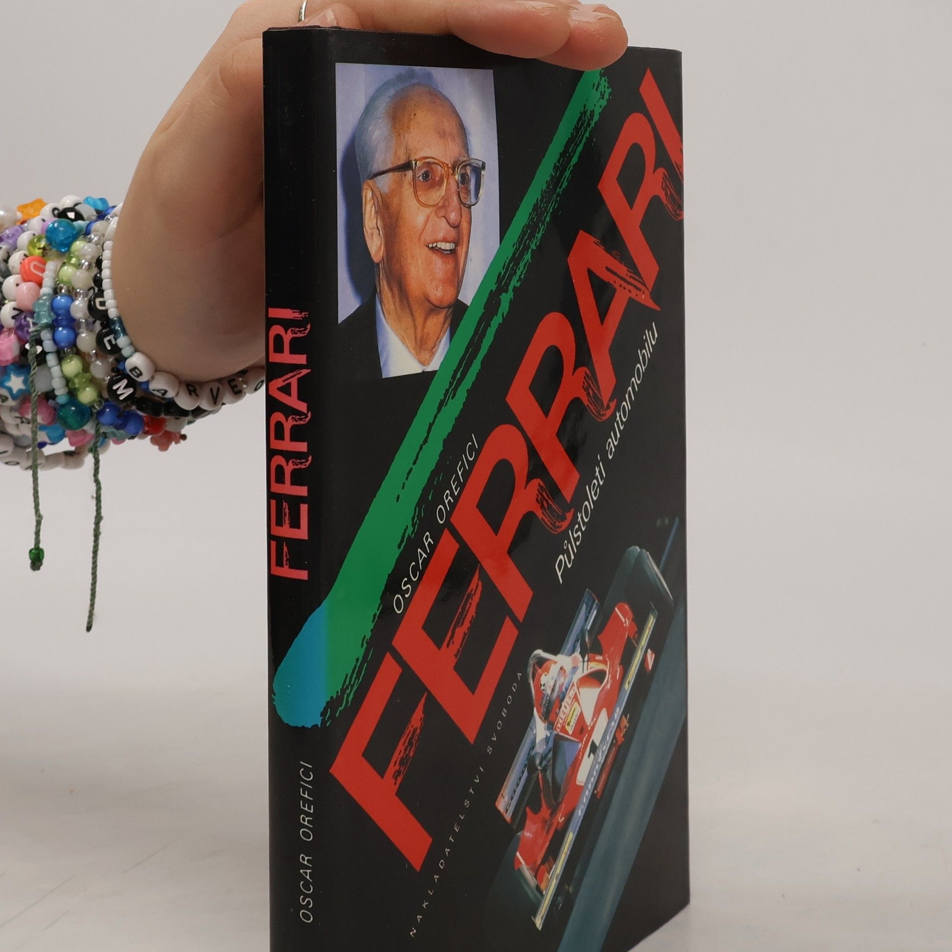 Alena Jíchová Ferrari. Půlstoletí automobilu
