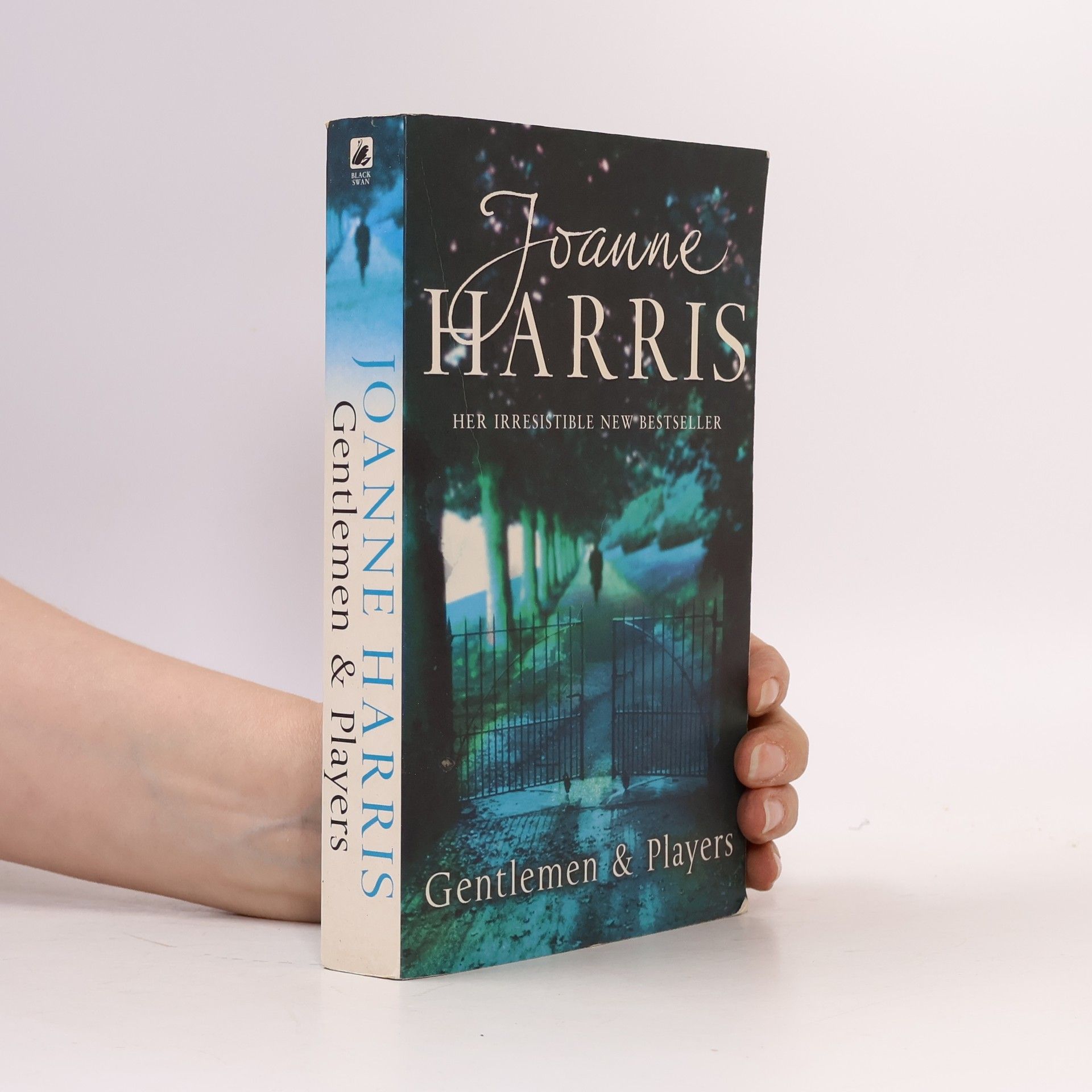 Joanne Harris Gentlemen & Players
