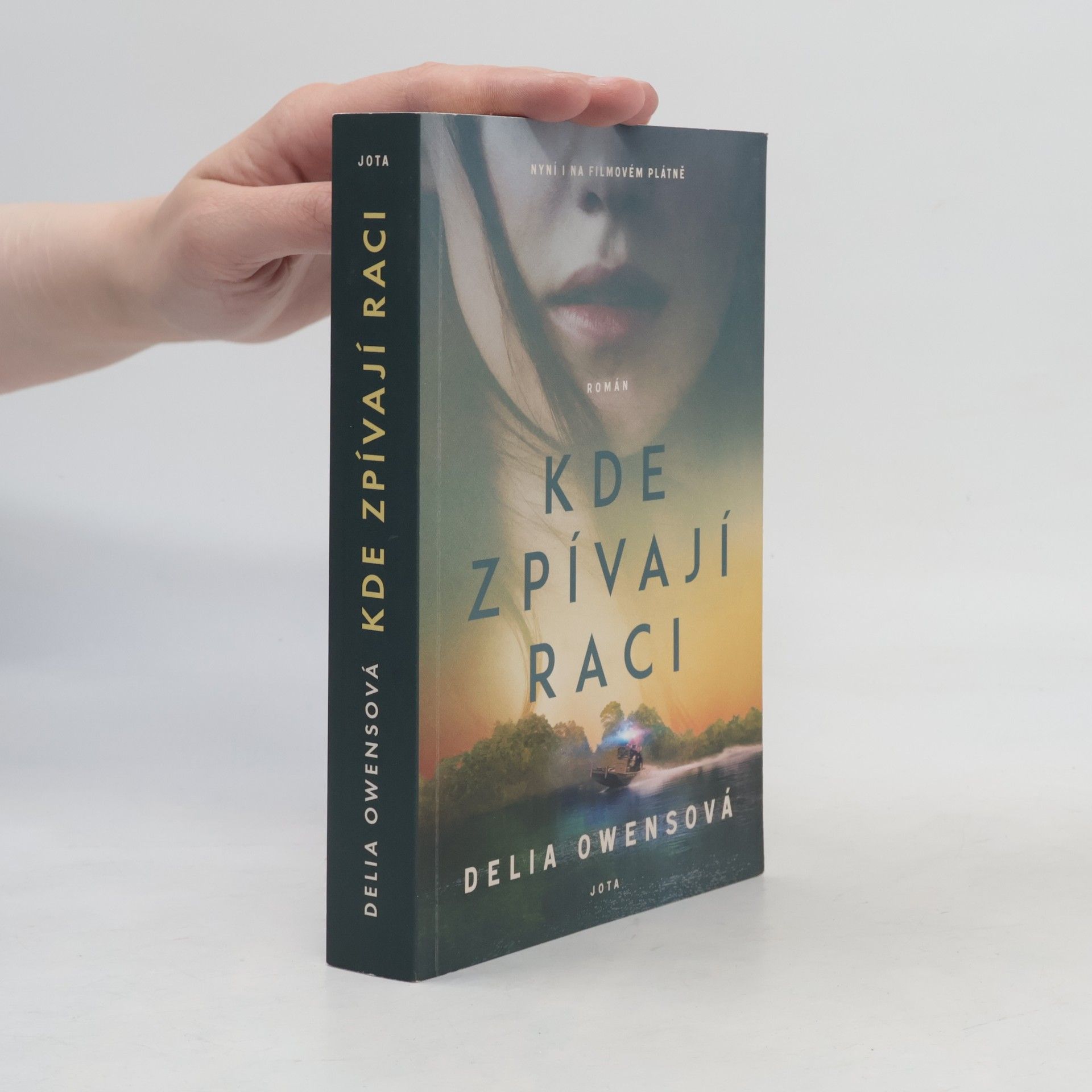 Delia Owens Kde zpívají raci